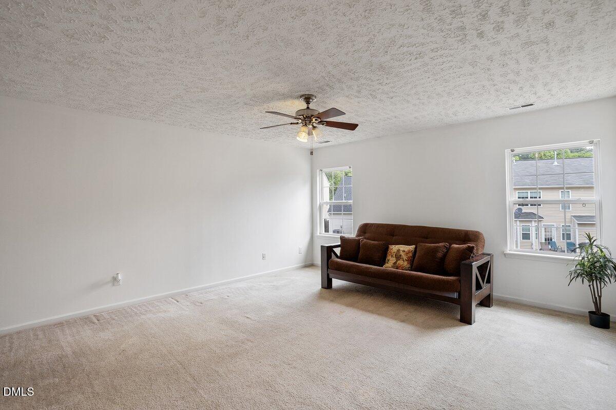 13 Intrepid Court Property Photo 11