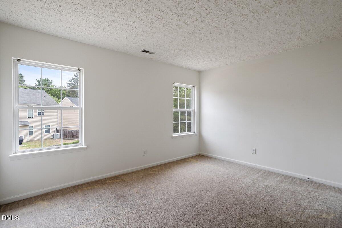 13 Intrepid Court Property Photo 12