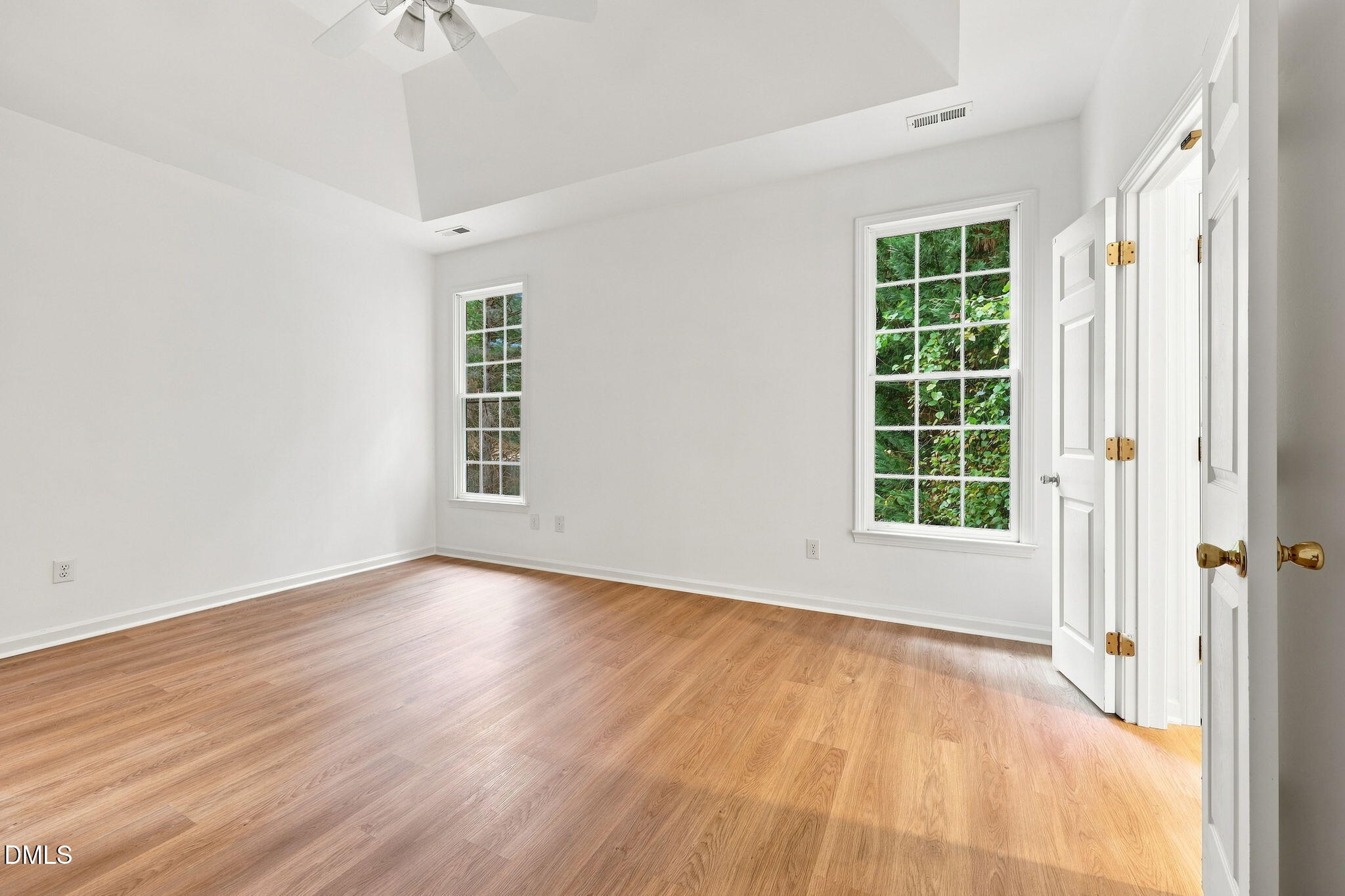 8901 Pleasant Meadow Drive Property Photo 17