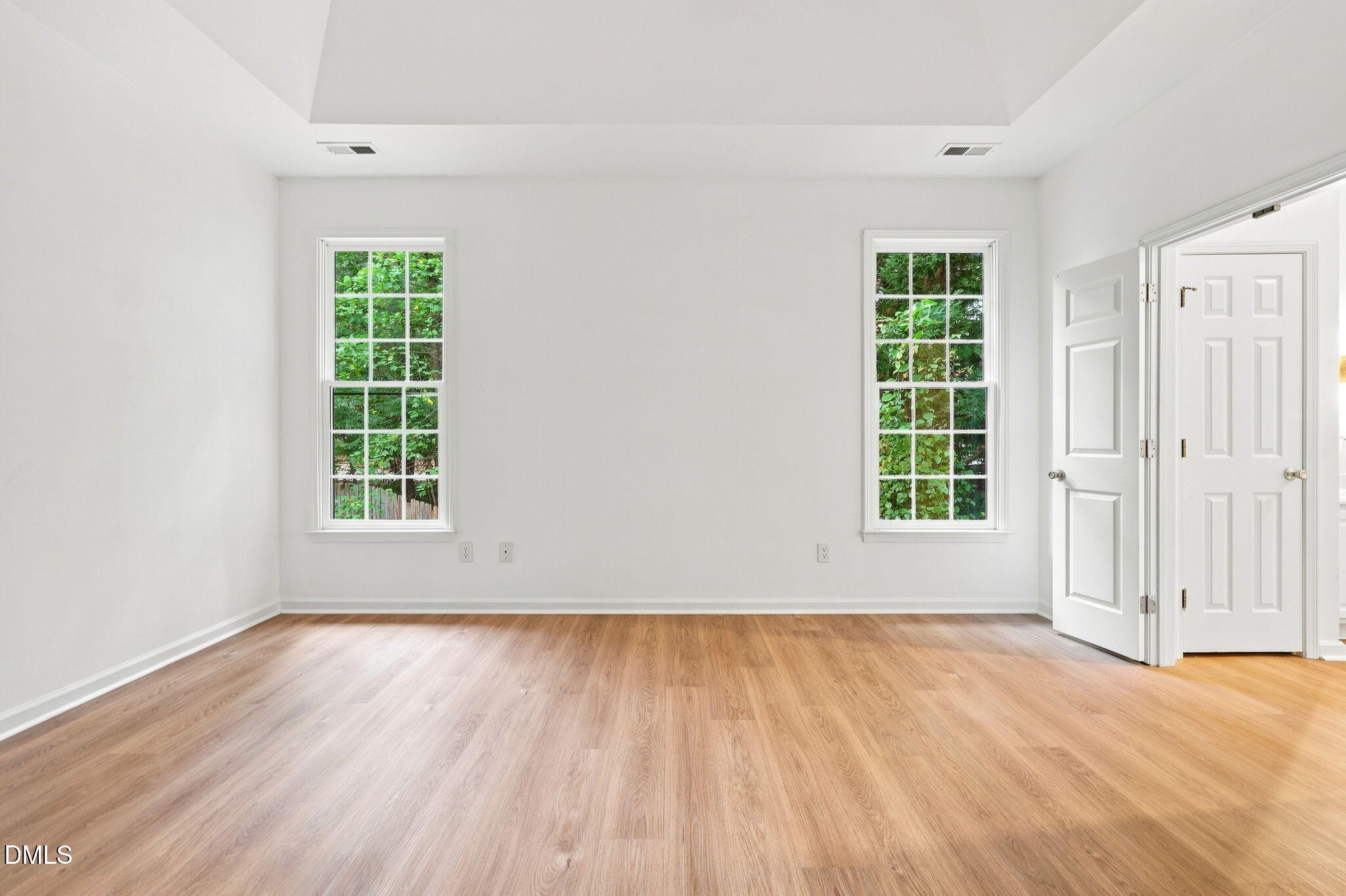 8901 Pleasant Meadow Drive Property Photo 18
