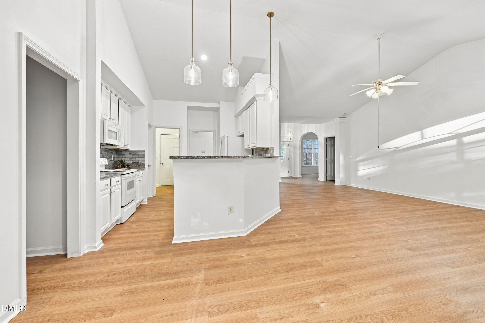 8901 Pleasant Meadow Drive Property Photo 27
