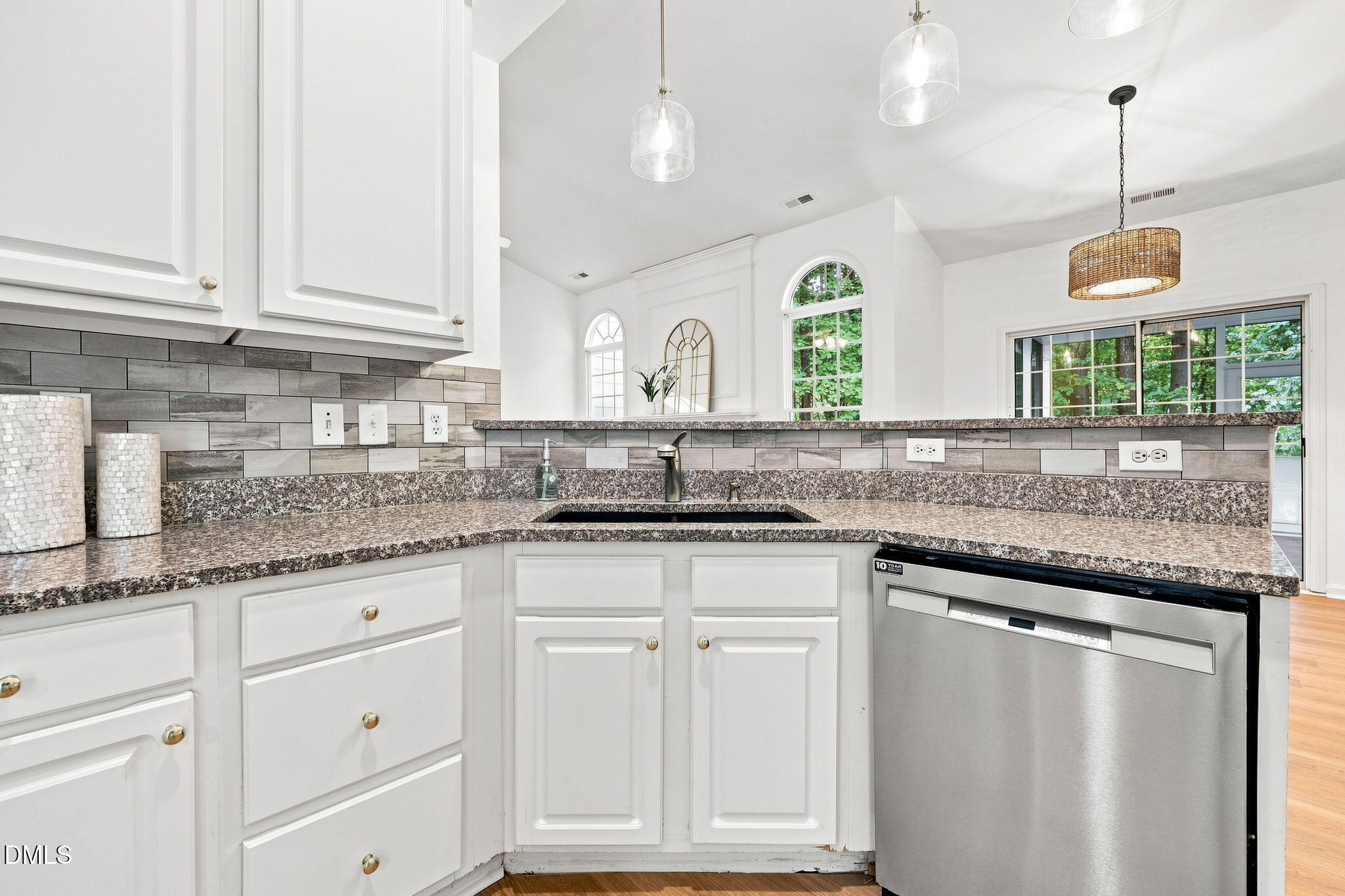 8901 Pleasant Meadow Drive Property Photo 28