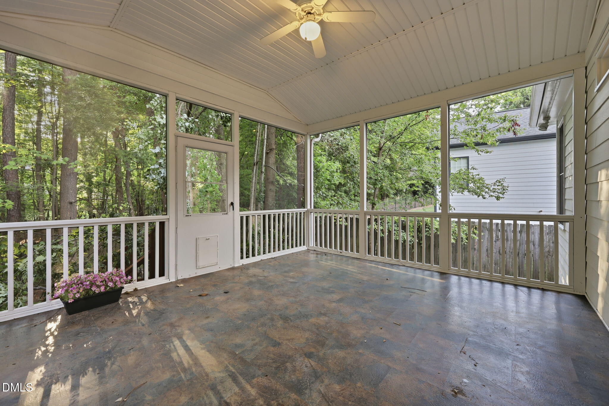 8901 Pleasant Meadow Drive Property Photo 39