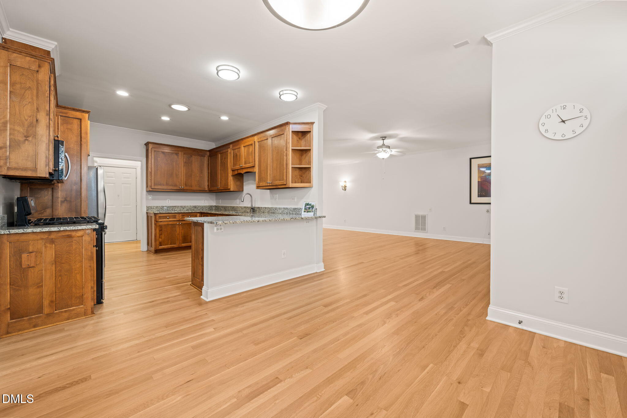 1427 Moosecreek Drive Property Photo 13