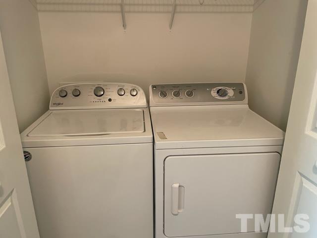 804 Walnut Woods Drive Property Photo 8