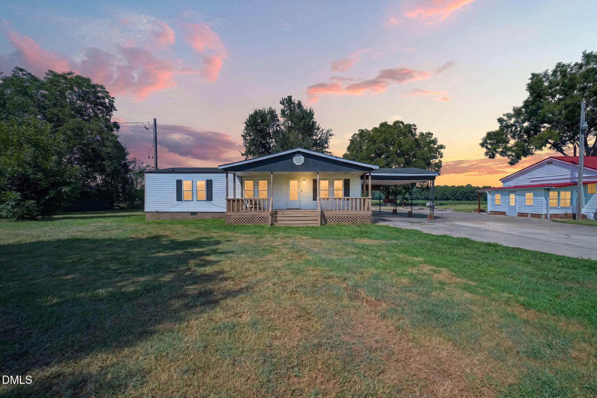 7112 Wheat Swamp Road Property Photo 1