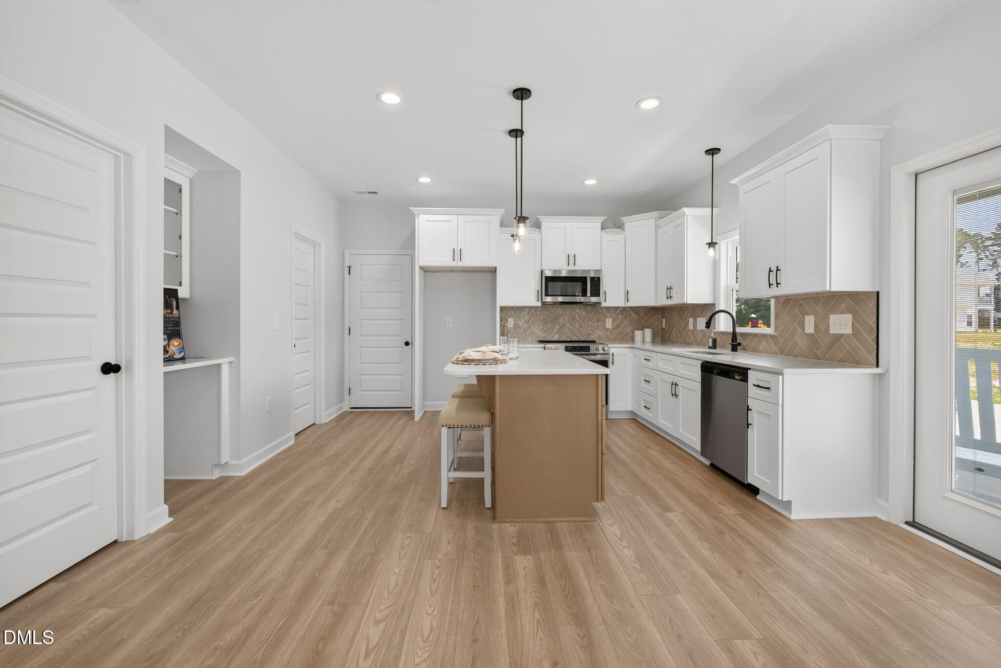 101 Pearce Street Property Photo 11