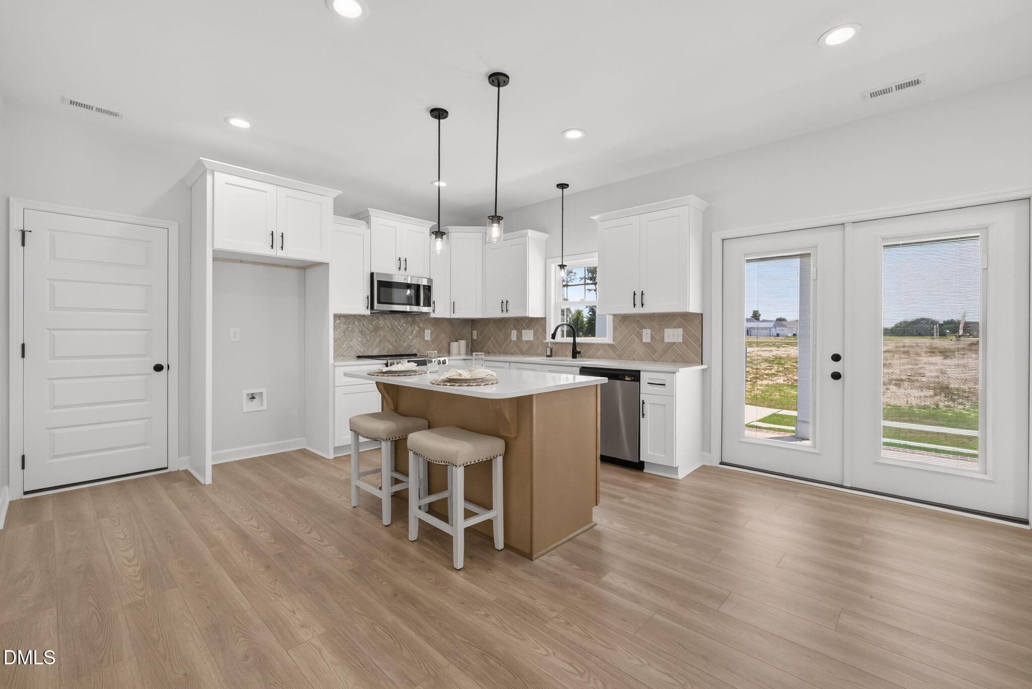 101 Pearce Street Property Photo 12
