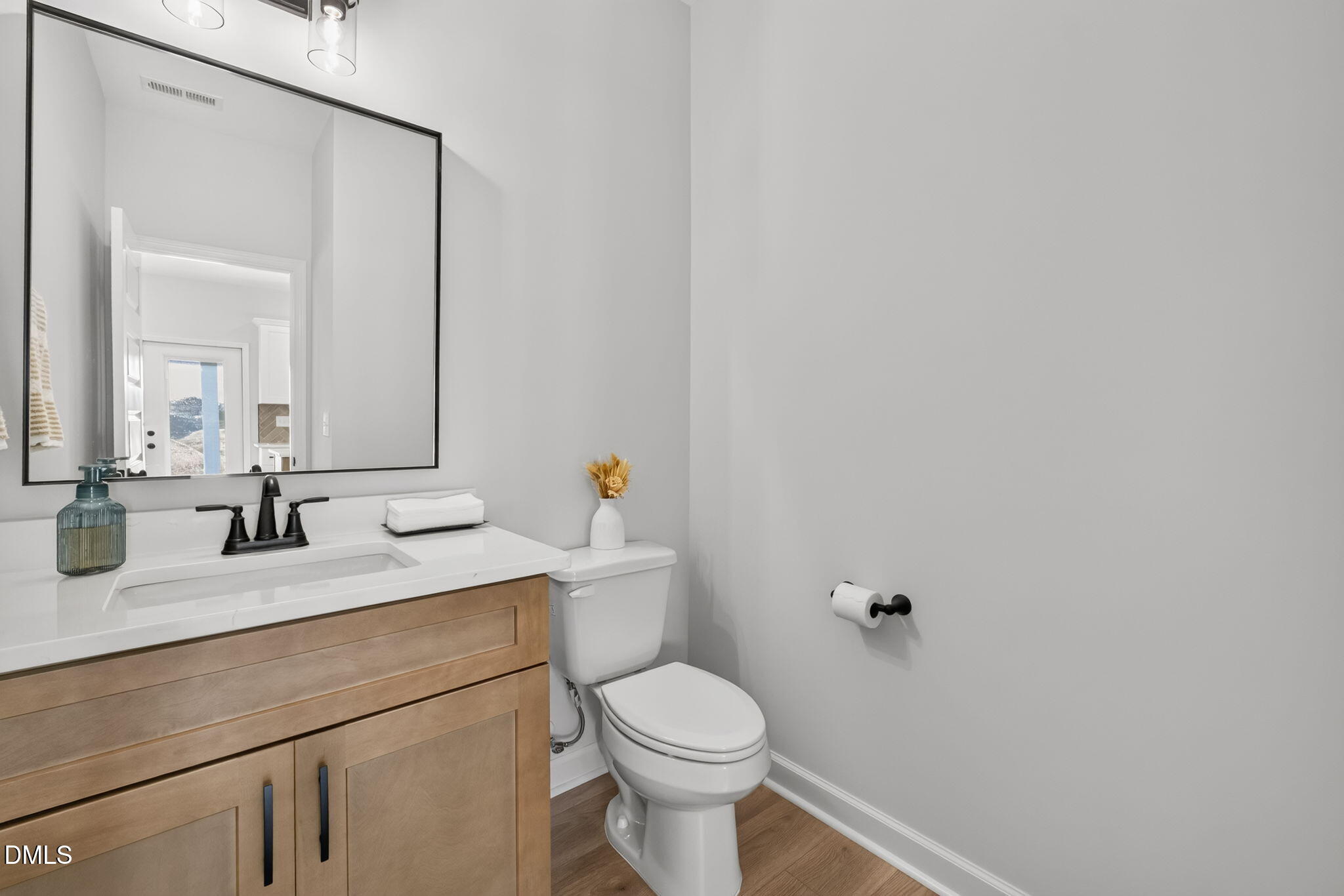 101 Pearce Street Property Photo 19