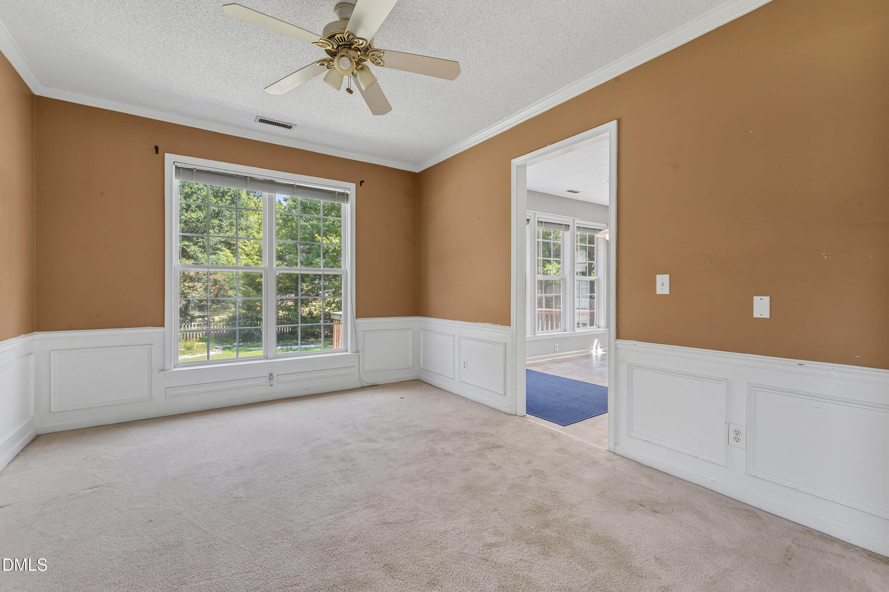 2404 Colony Woods Drive Property Photo 9