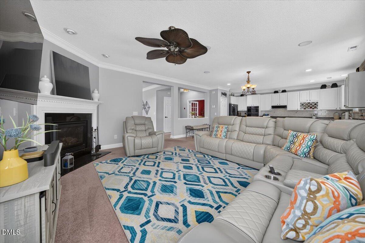 2945 Glade Aster Court Property Photo 4