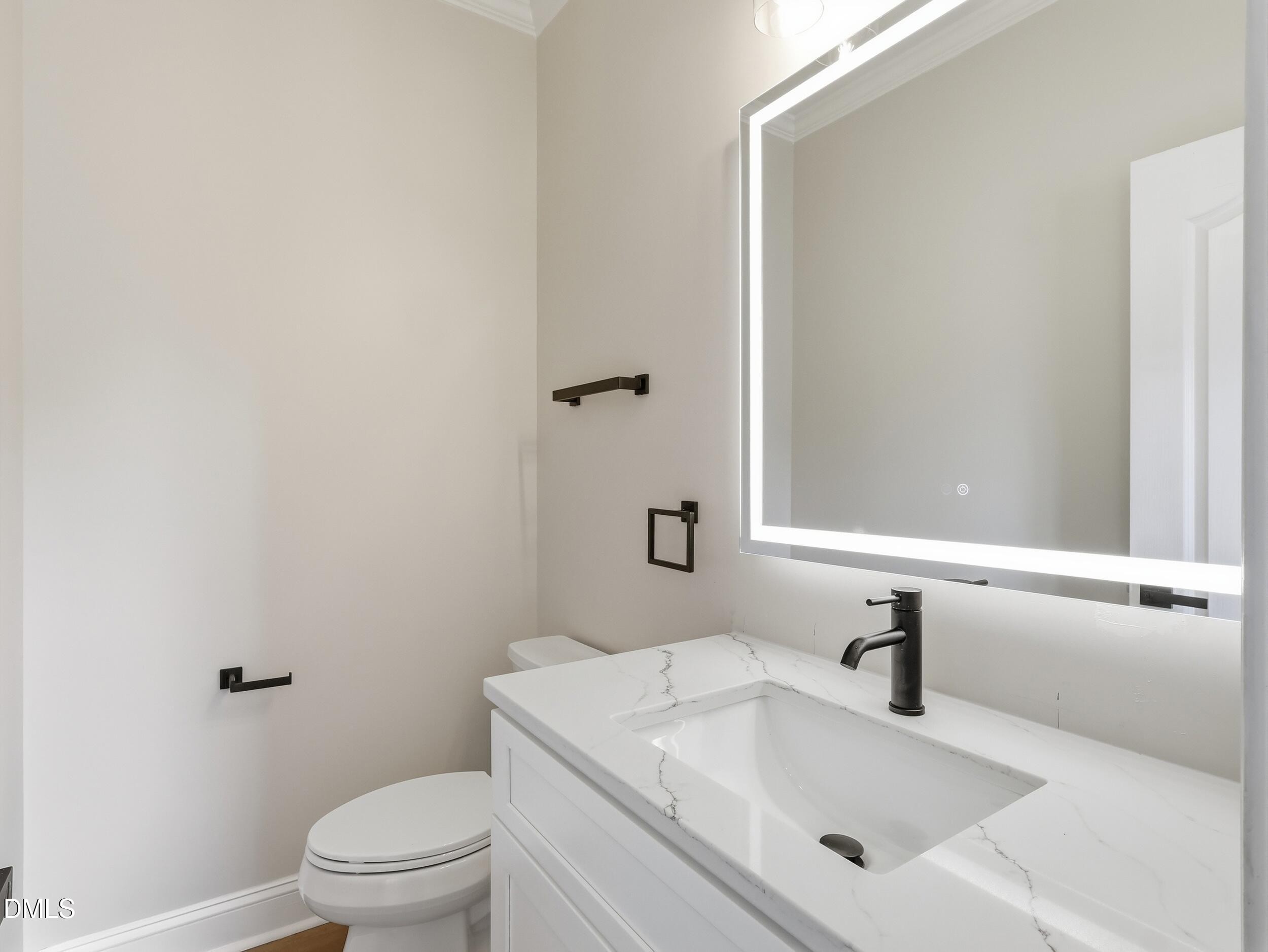 15 Davis Cir Drive Property Photo 15