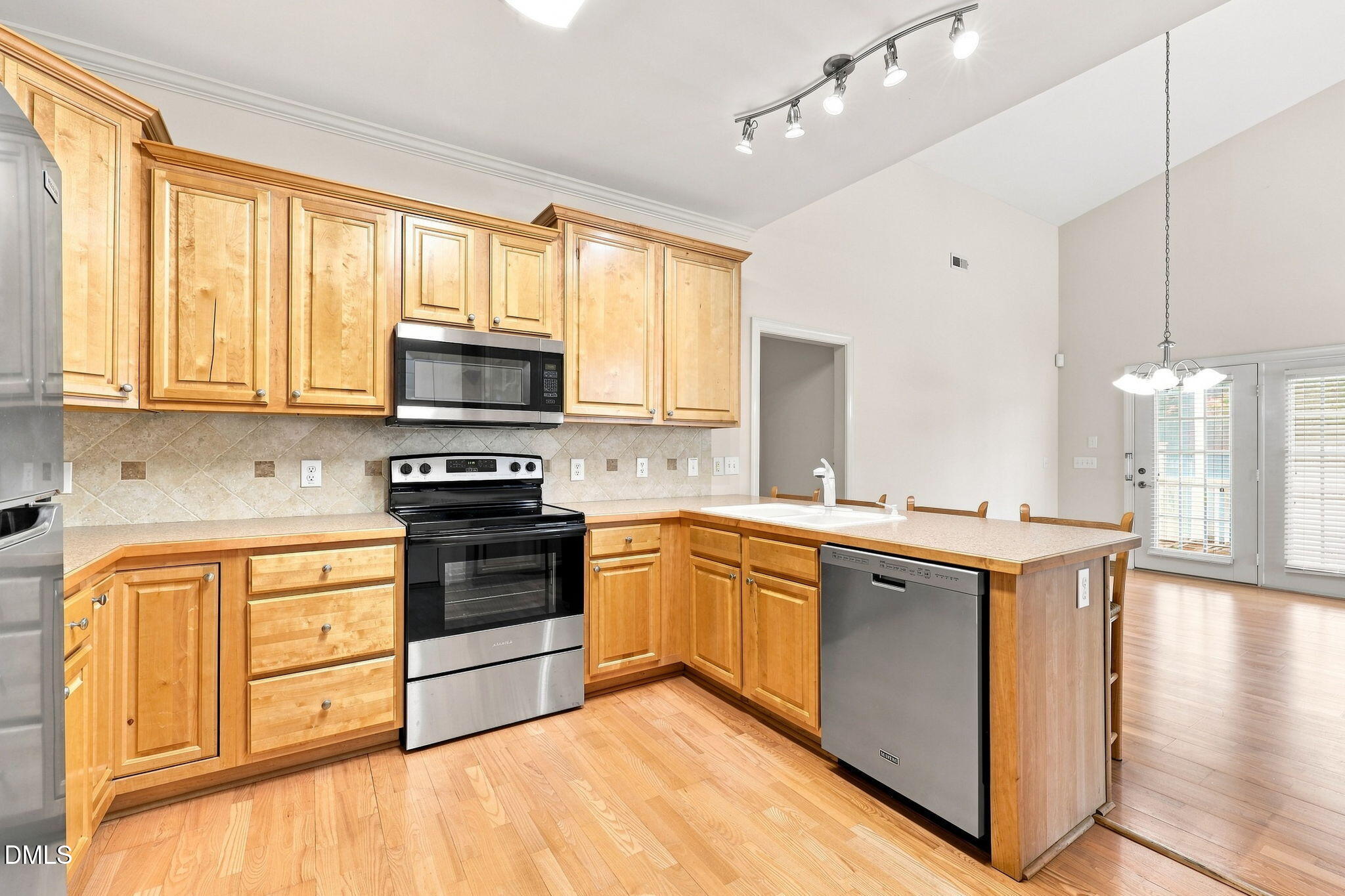36 Old Trestle Court Property Photo 12