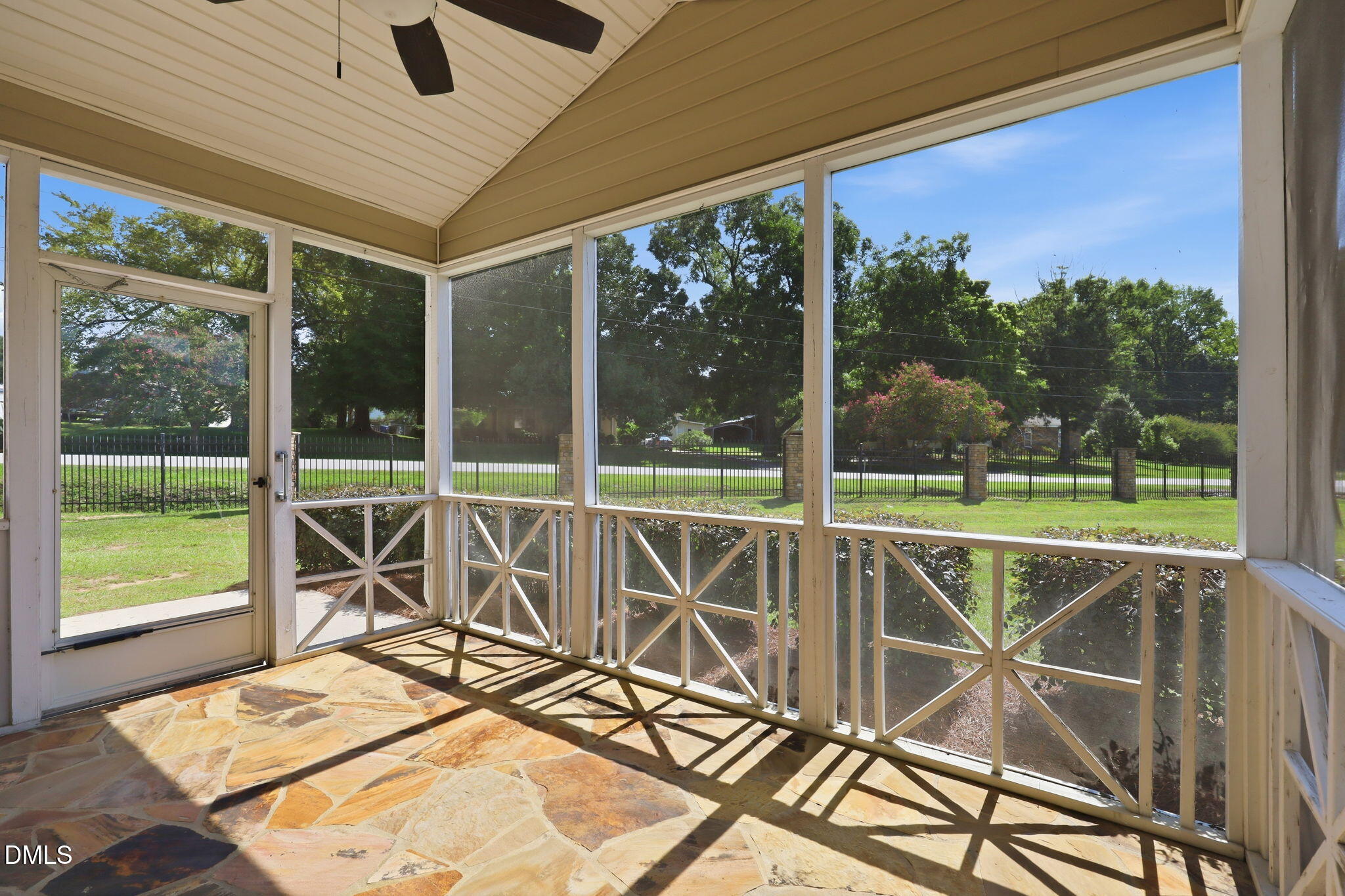 36 Old Trestle Court Property Photo 27