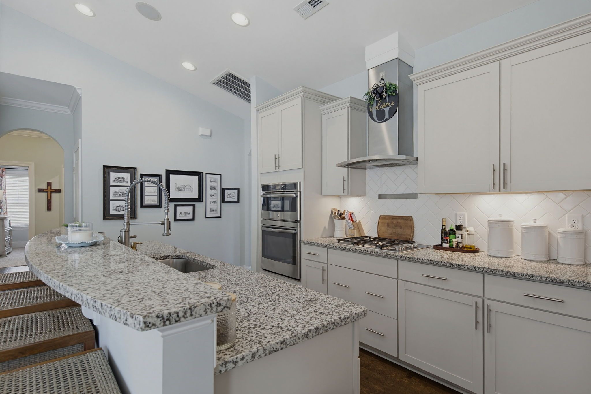 1813 Knights Crest Way Way Property Photo 10