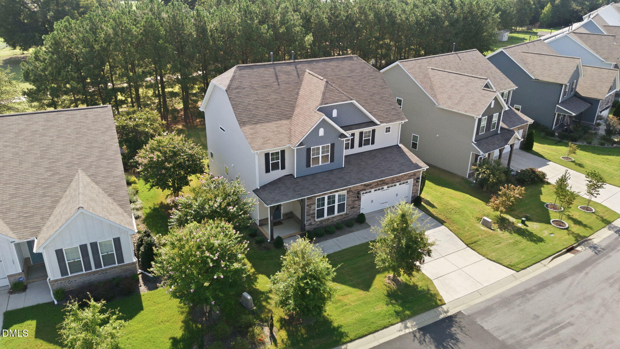 309 Long Lake Drive Property Photo 3