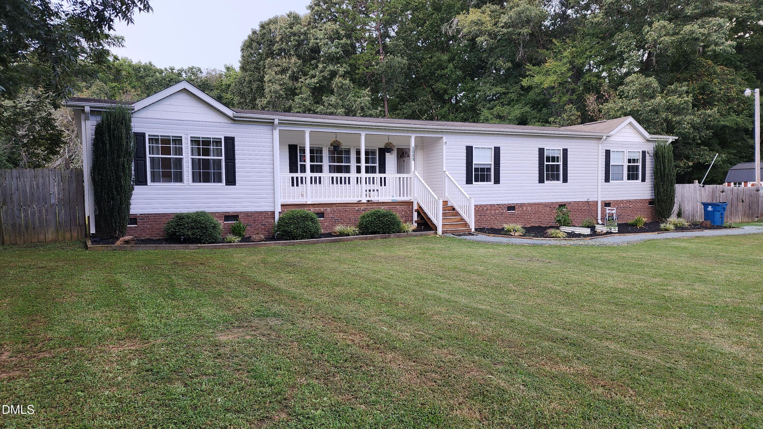 3888 Meriwether Lane
