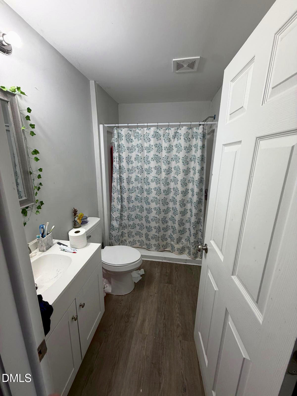 1610 Angier Avenue Property Photo 4