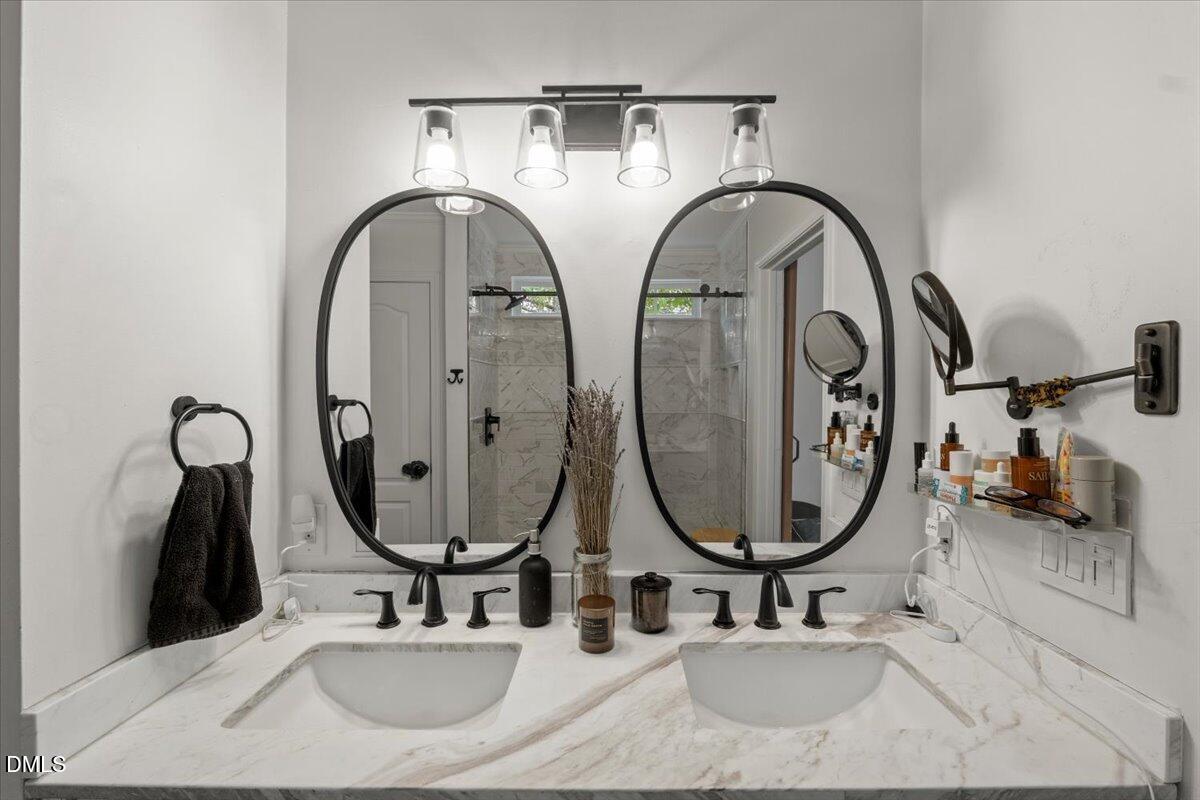 5305 Cardinal Grove Boulevard Property Photo 15