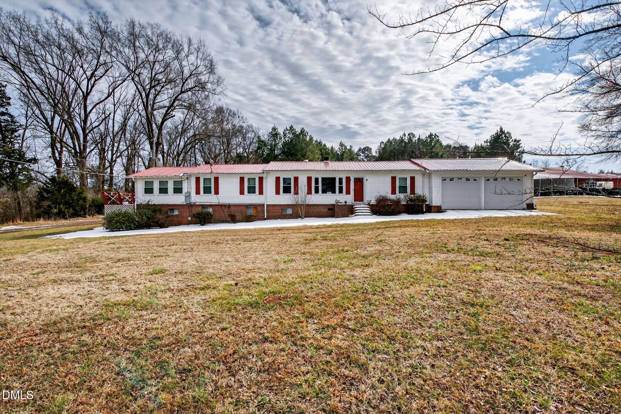 545 Billy Fitts Road Property Photo 1
