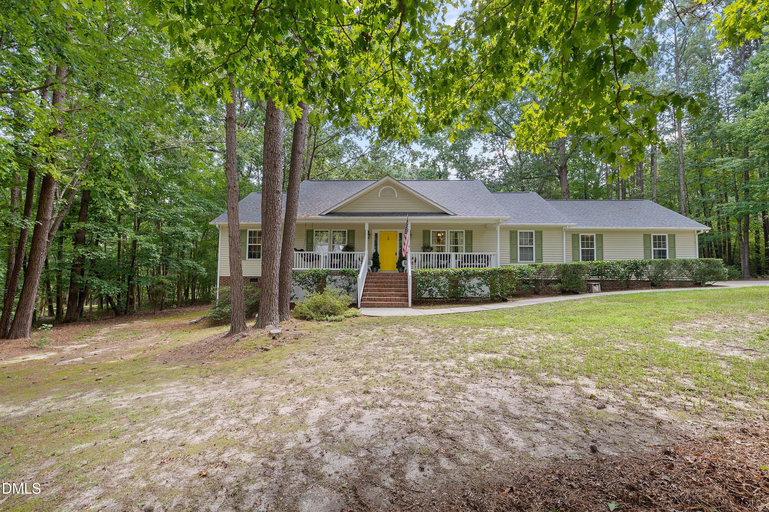 285 Atkinson Farm Circle Property Photo 2