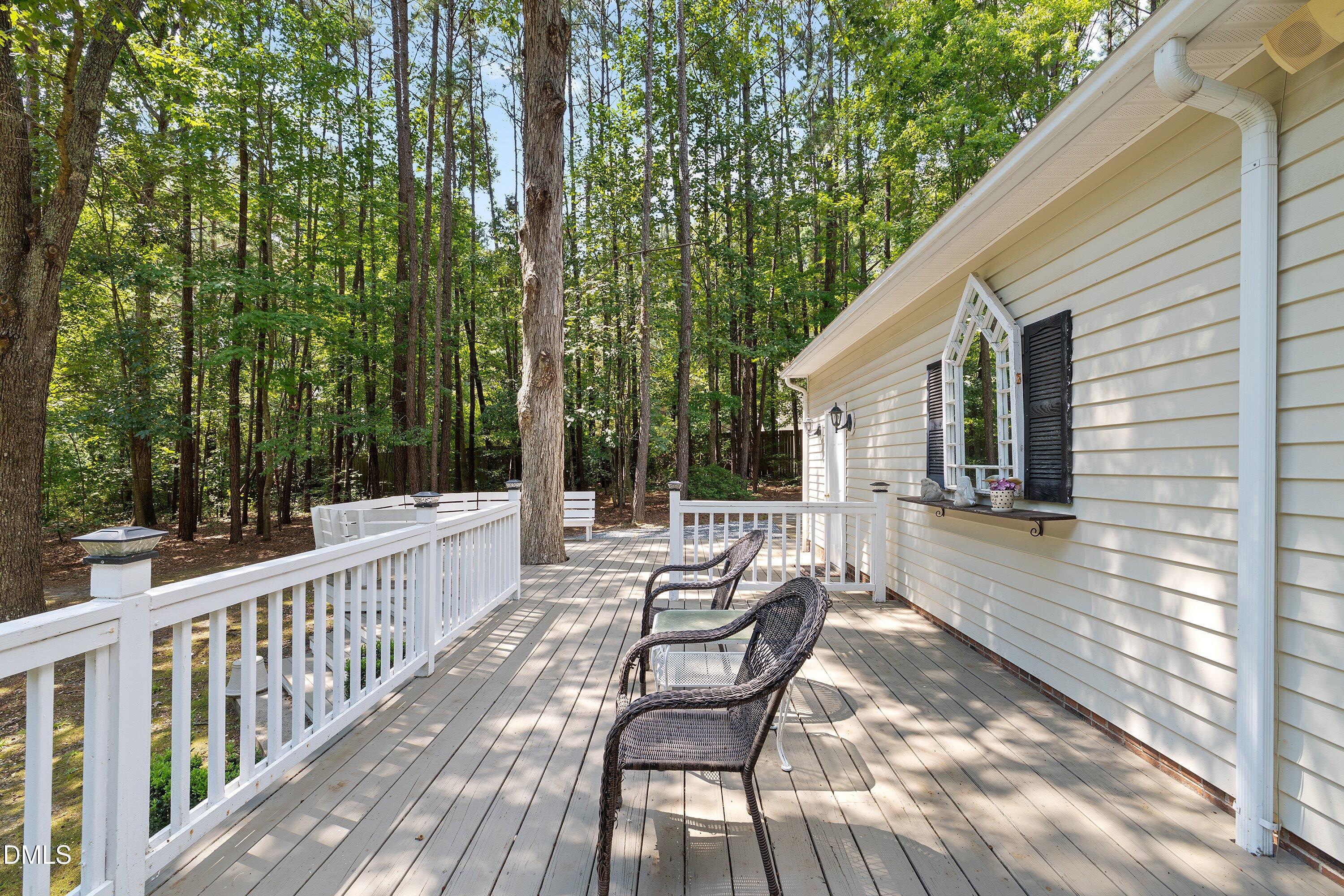 285 Atkinson Farm Circle Property Photo 6