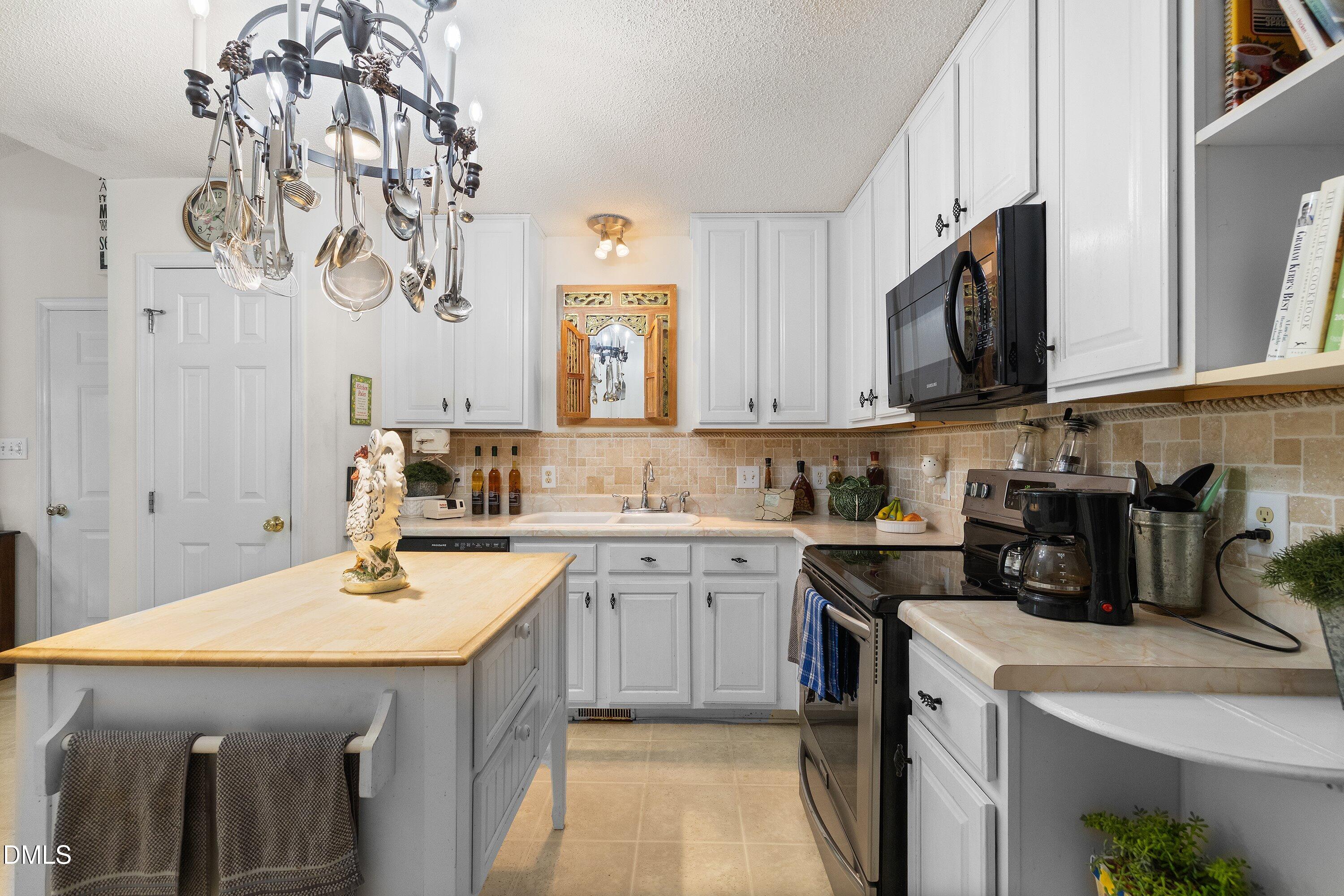 285 Atkinson Farm Circle Property Photo 13