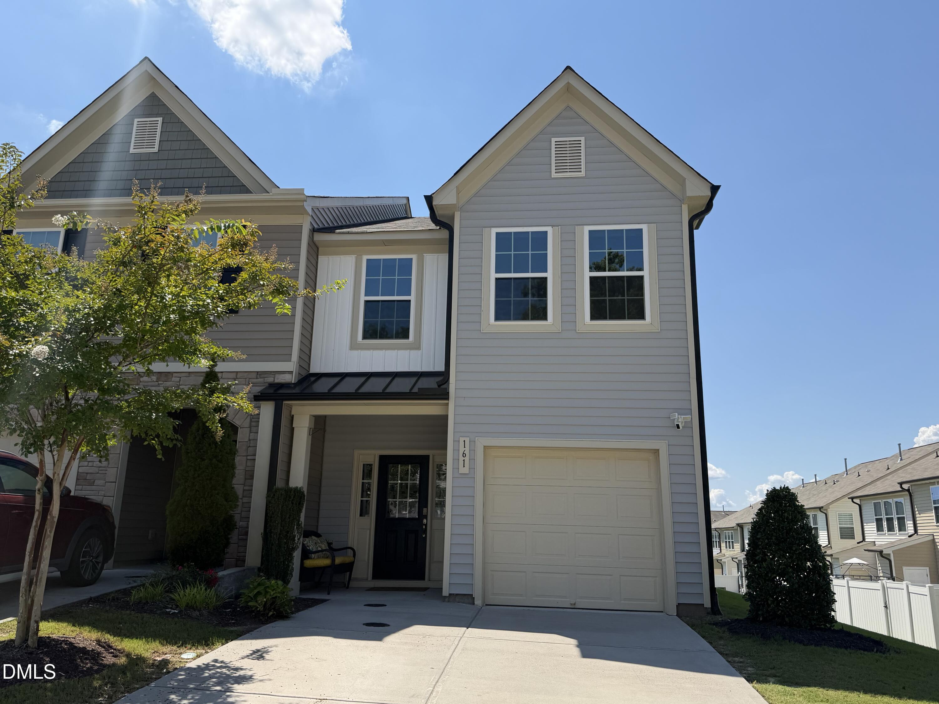161 E Porthaven Way Property Photo 1