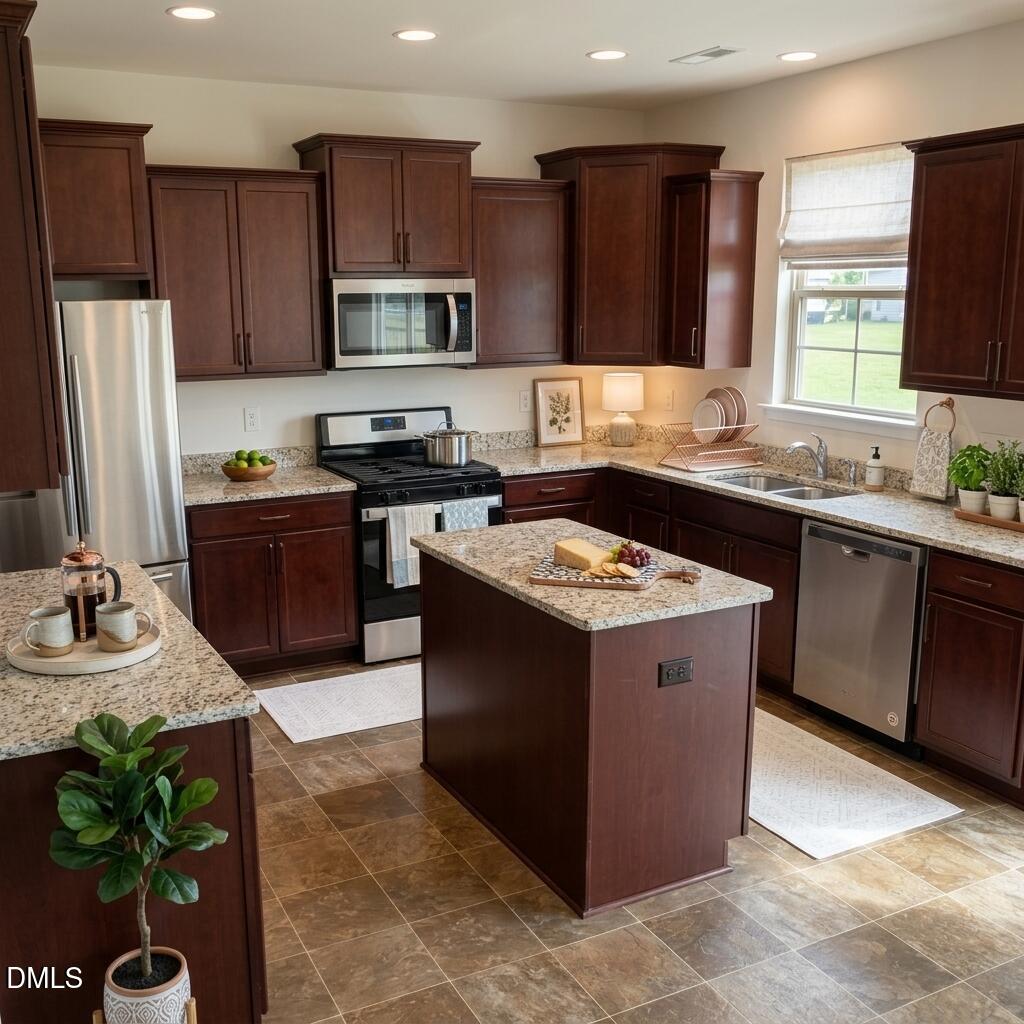 435 Hawksbill Drive Property Photo 4