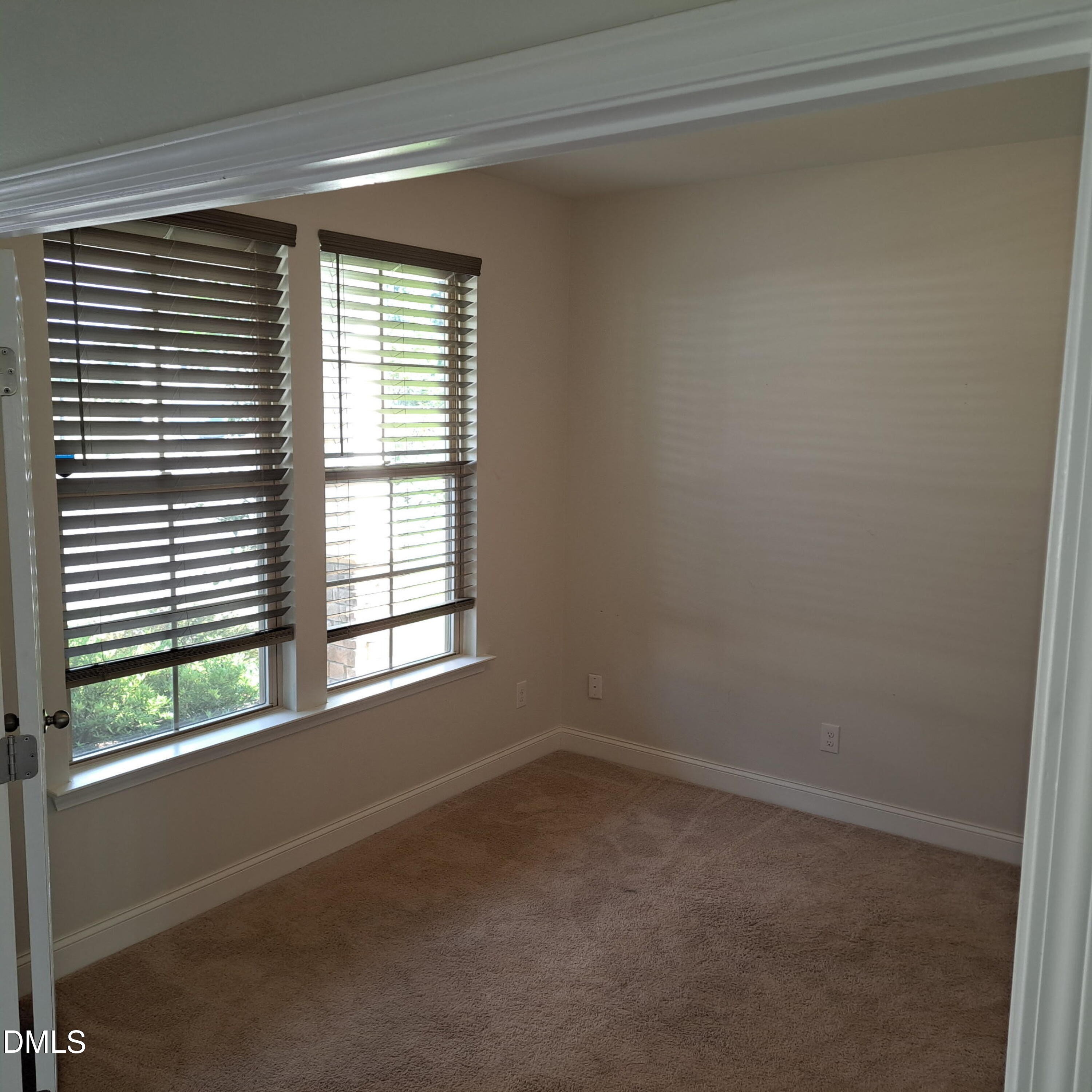 435 Hawksbill Drive Property Photo 14