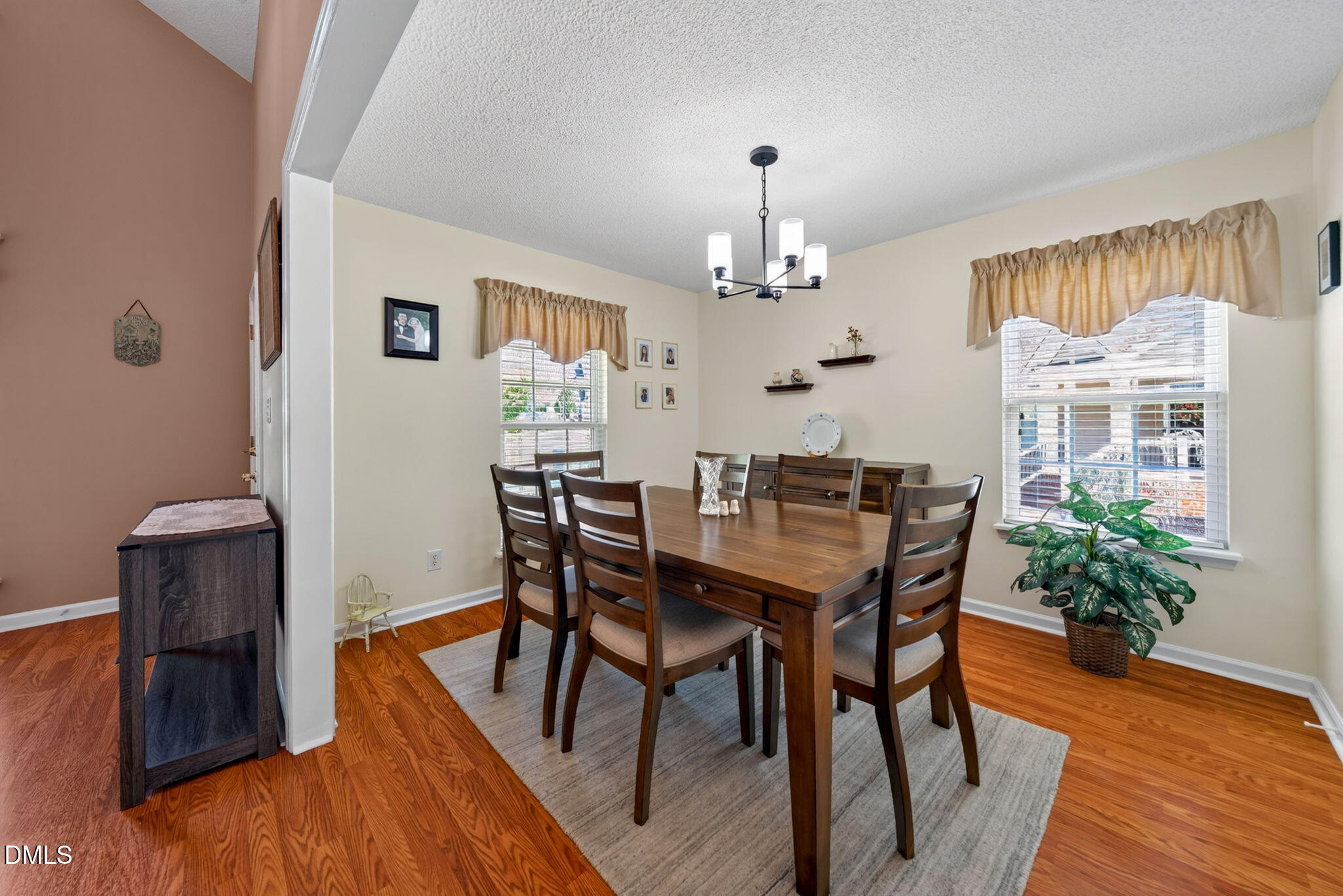 341 Stone Hedge Court Property Photo 8