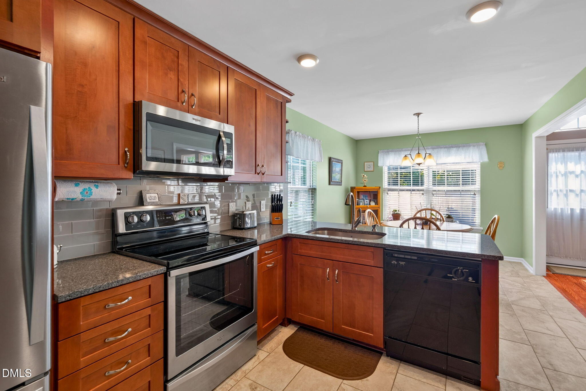 341 Stone Hedge Court Property Photo 13
