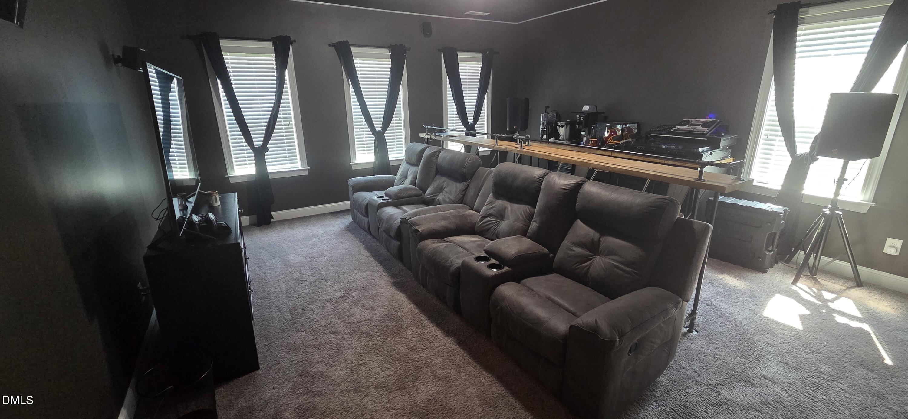 1900 Edens Ridge Avenue Property Photo 21