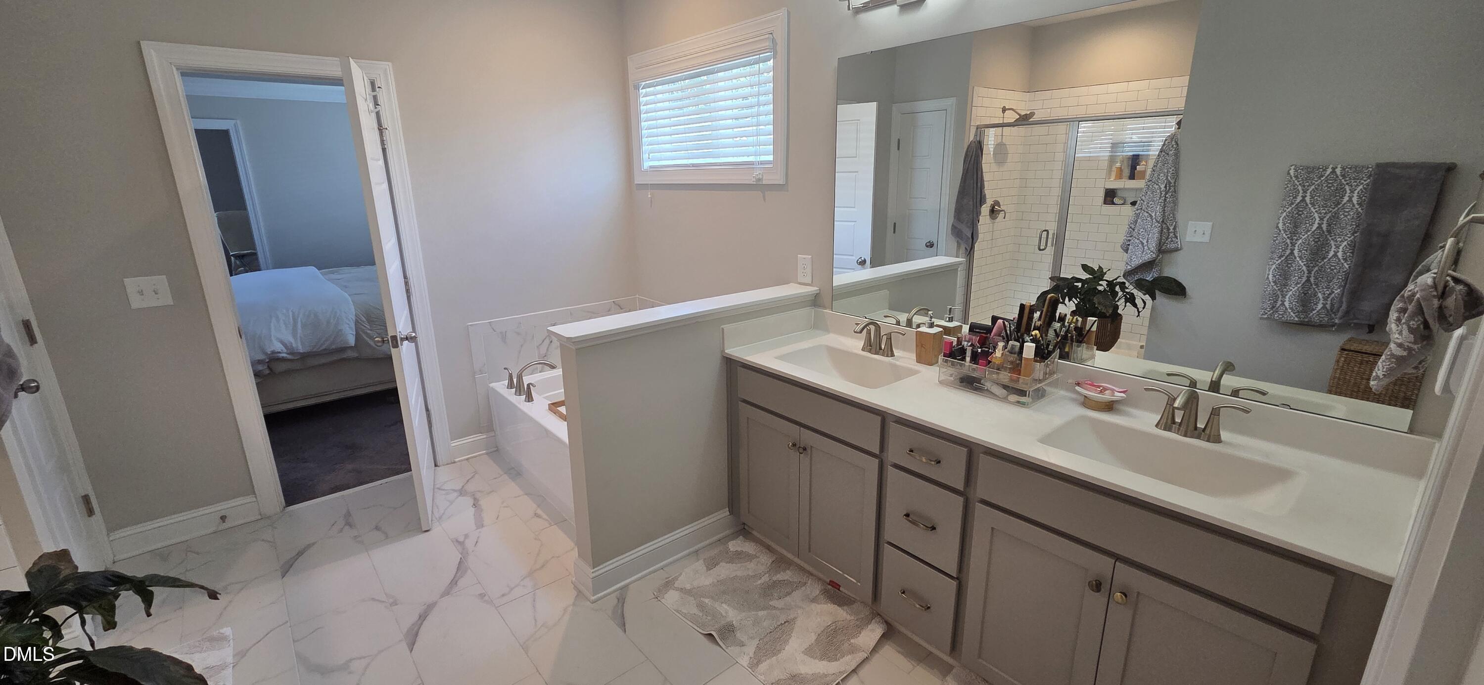 1900 Edens Ridge Avenue Property Photo 25