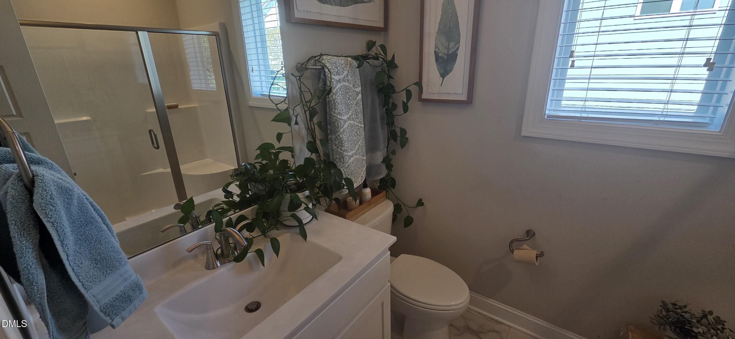 1900 Edens Ridge Avenue Property Photo 33