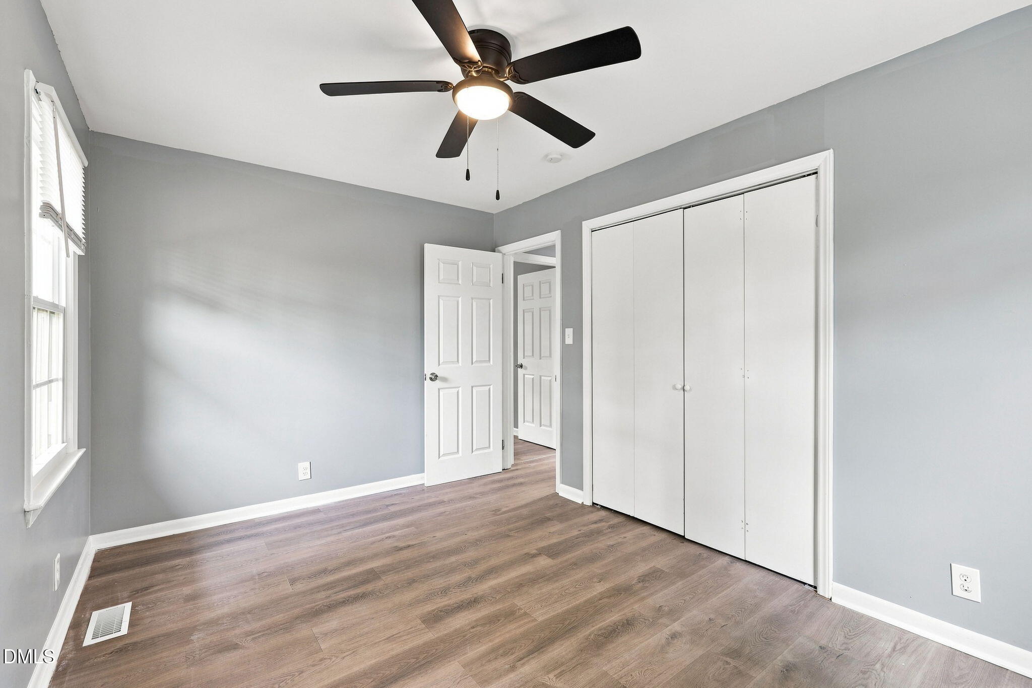 1536 N King Charles Road Property Photo 16