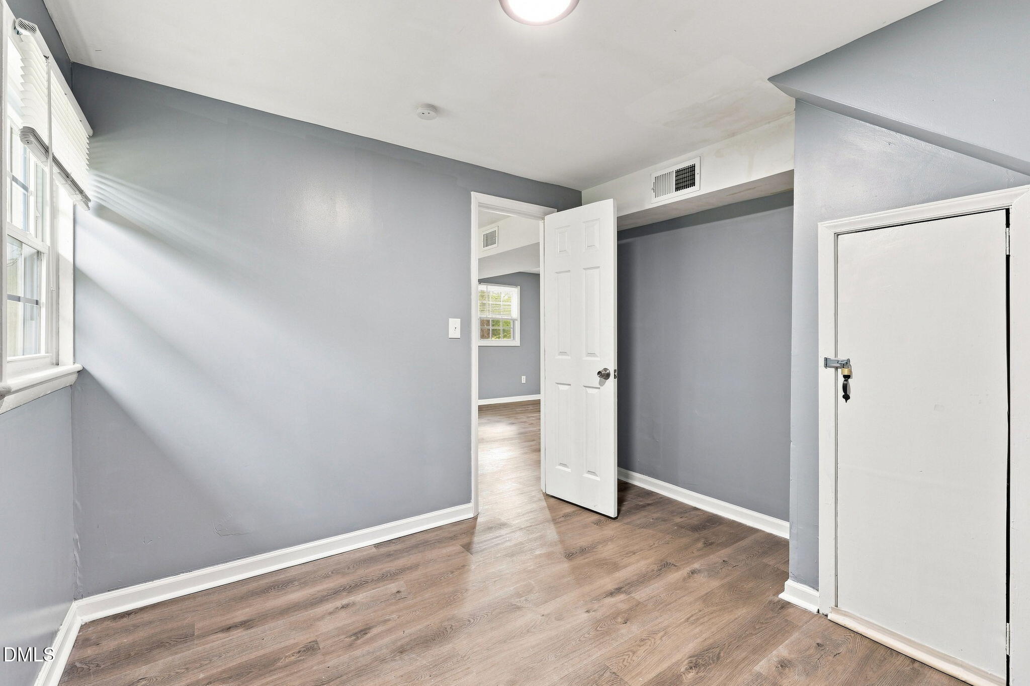 1536 N King Charles Road Property Photo 19