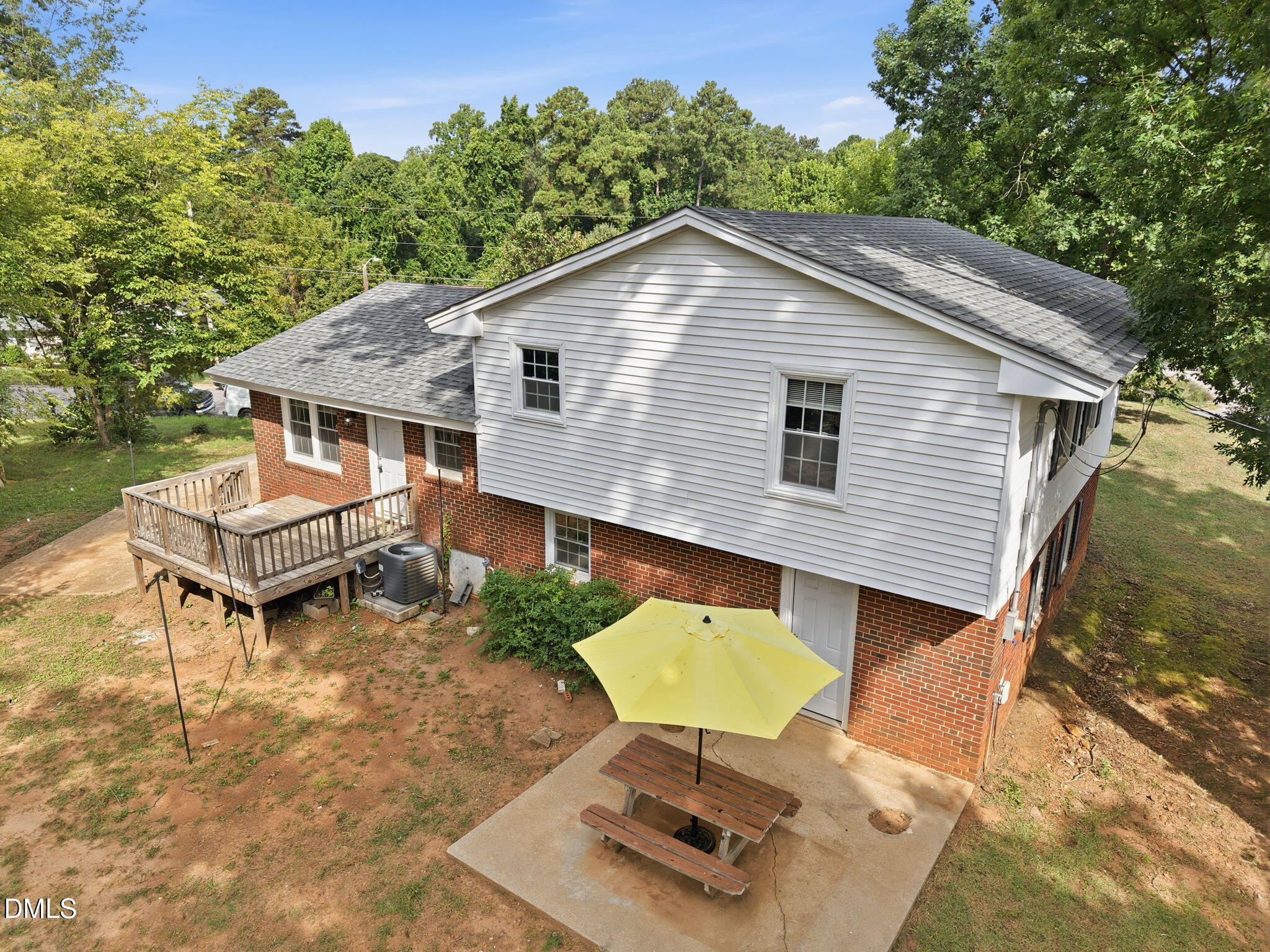1536 N King Charles Road Property Photo 29