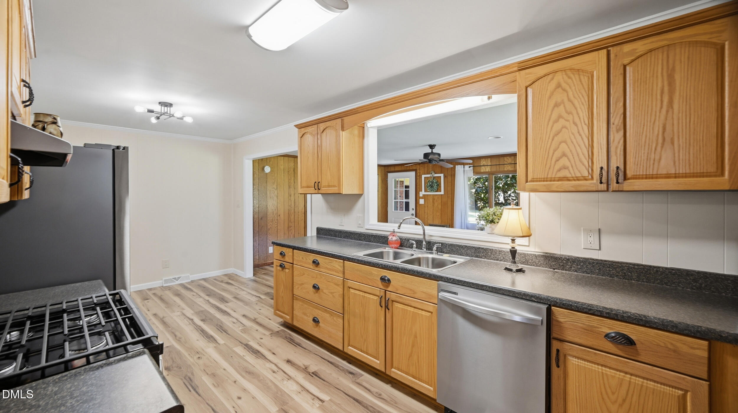 130 Circle Drive Property Photo 8