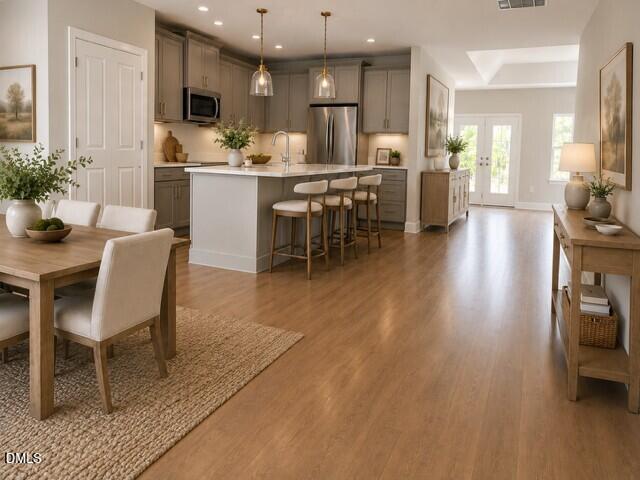 526 Valentine Court Property Photo 2