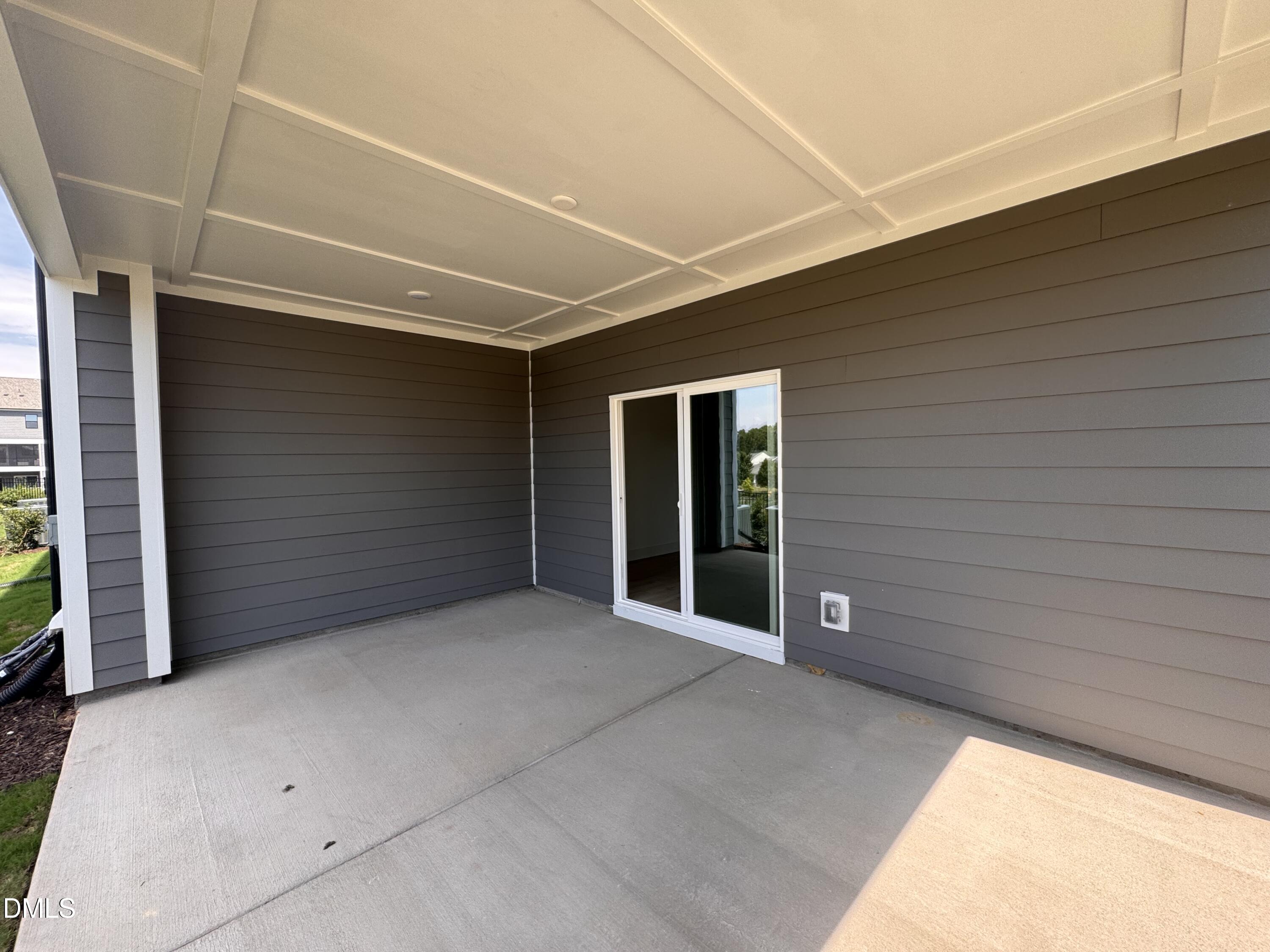 808 Portia Way Property Photo 9