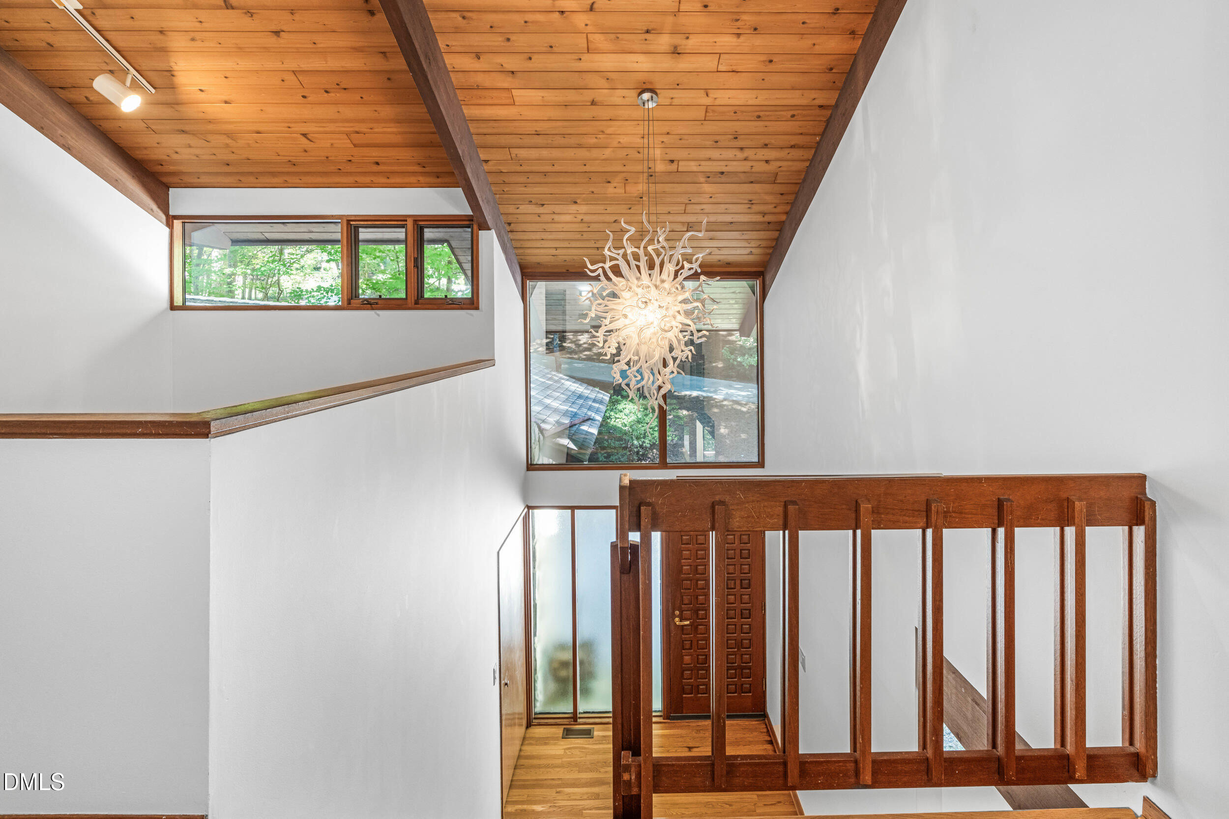 10429 Leslie Drive Property Photo 33