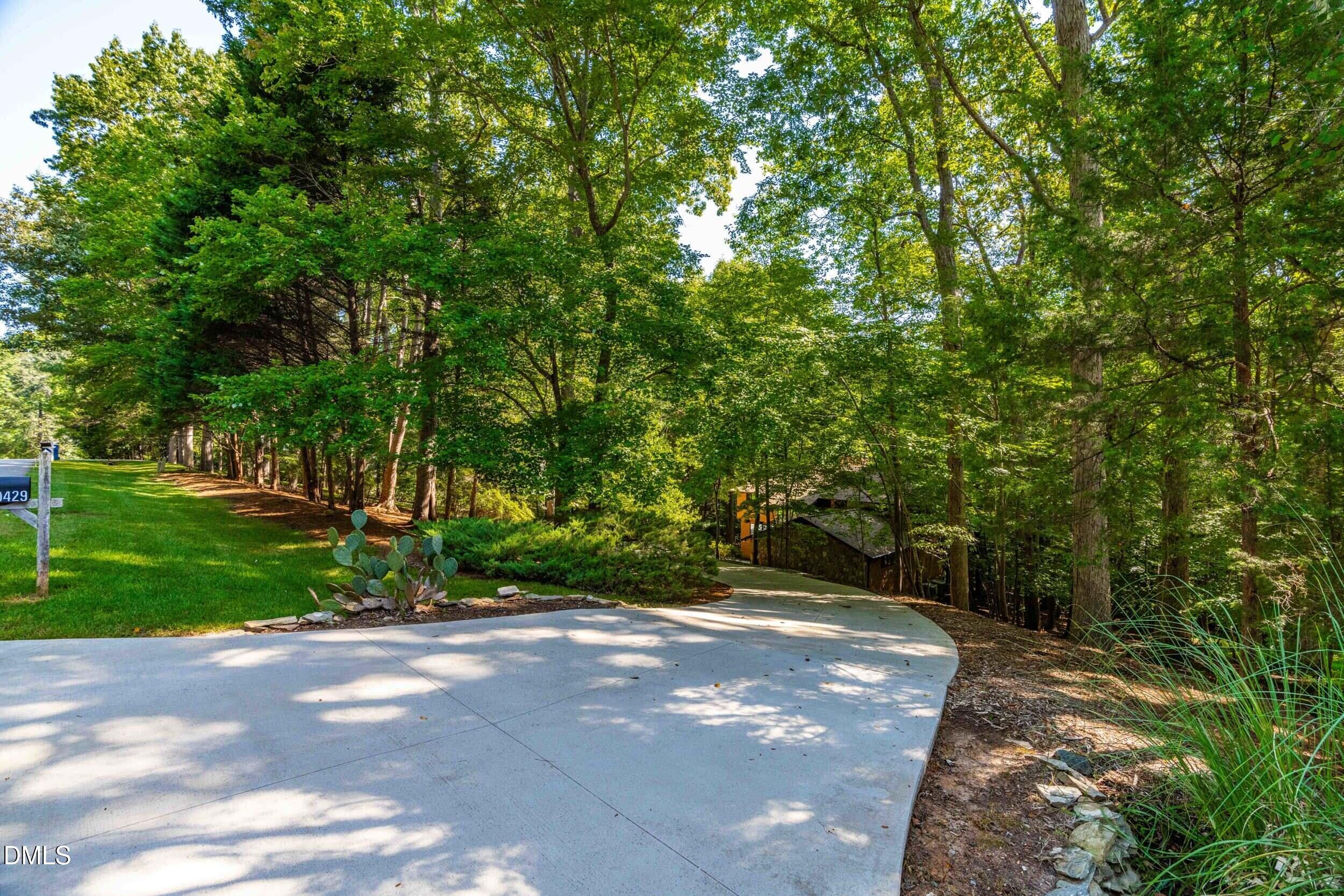 10429 Leslie Drive Property Photo 58