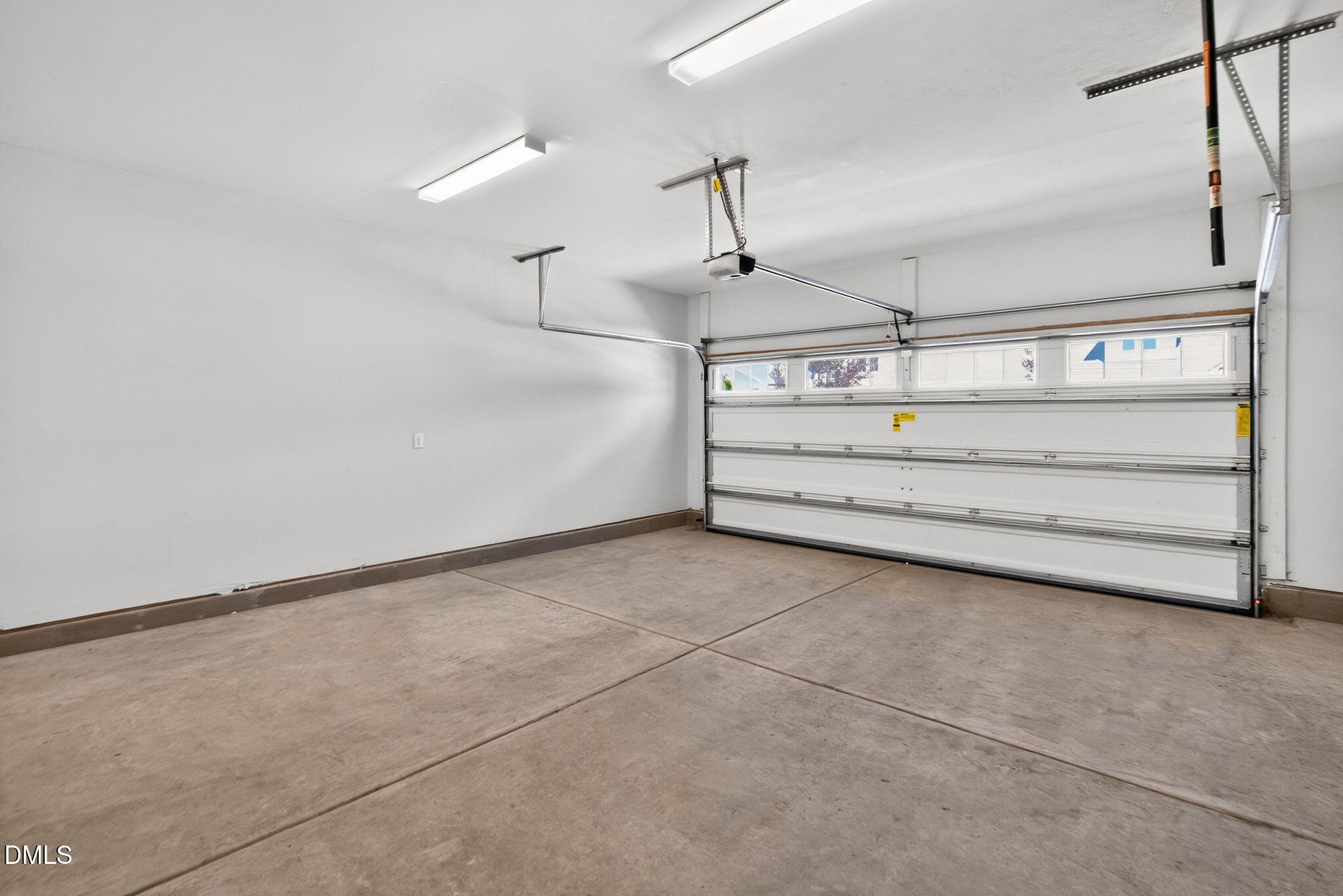 1737 Raven Falls Drive Property Photo 49