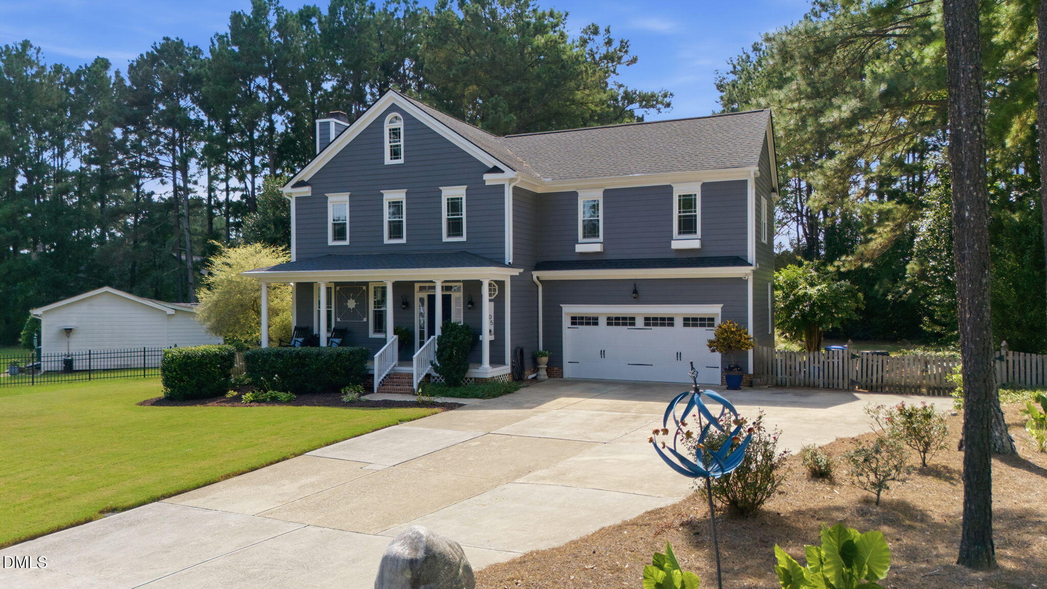 1005 Portico Place Property Photo 2