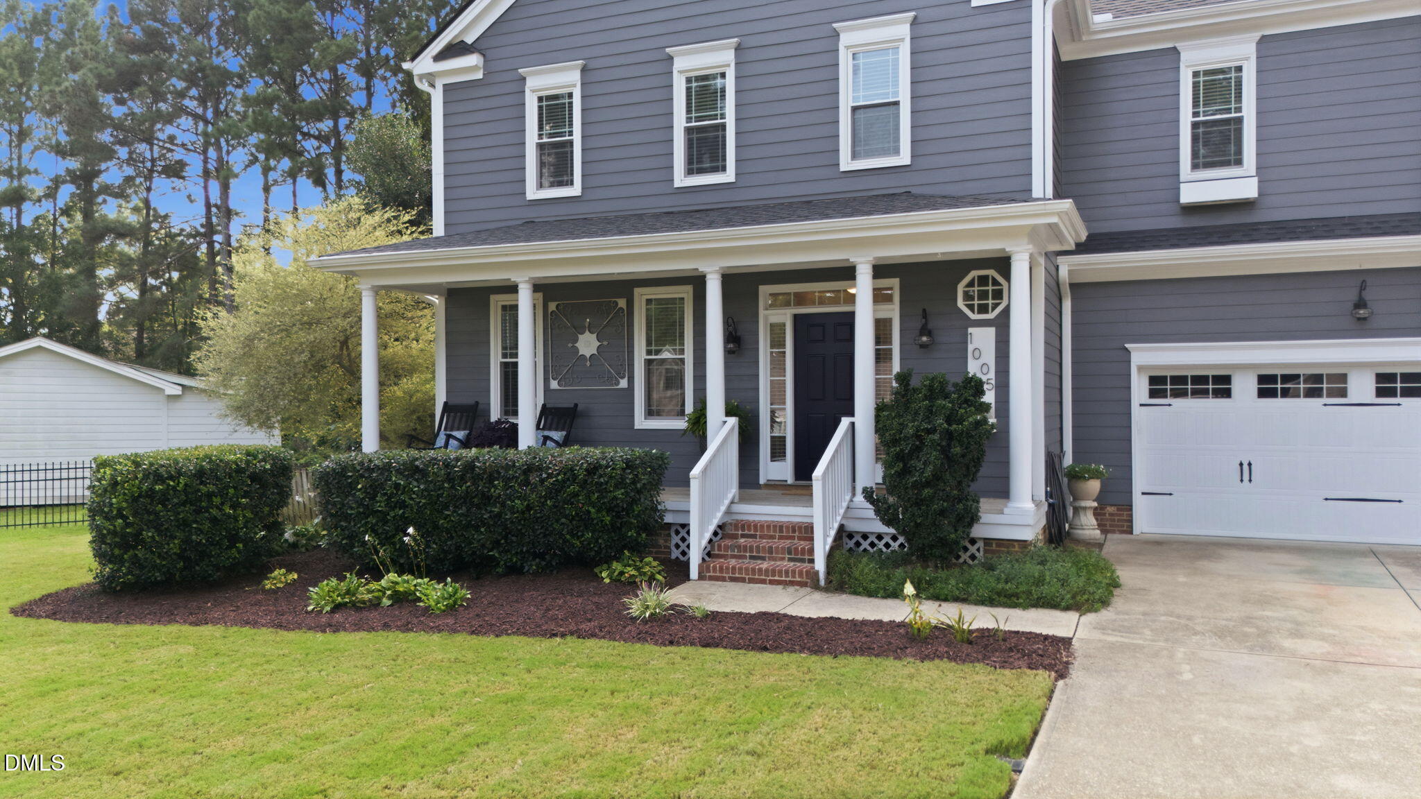 1005 Portico Place Property Photo 3