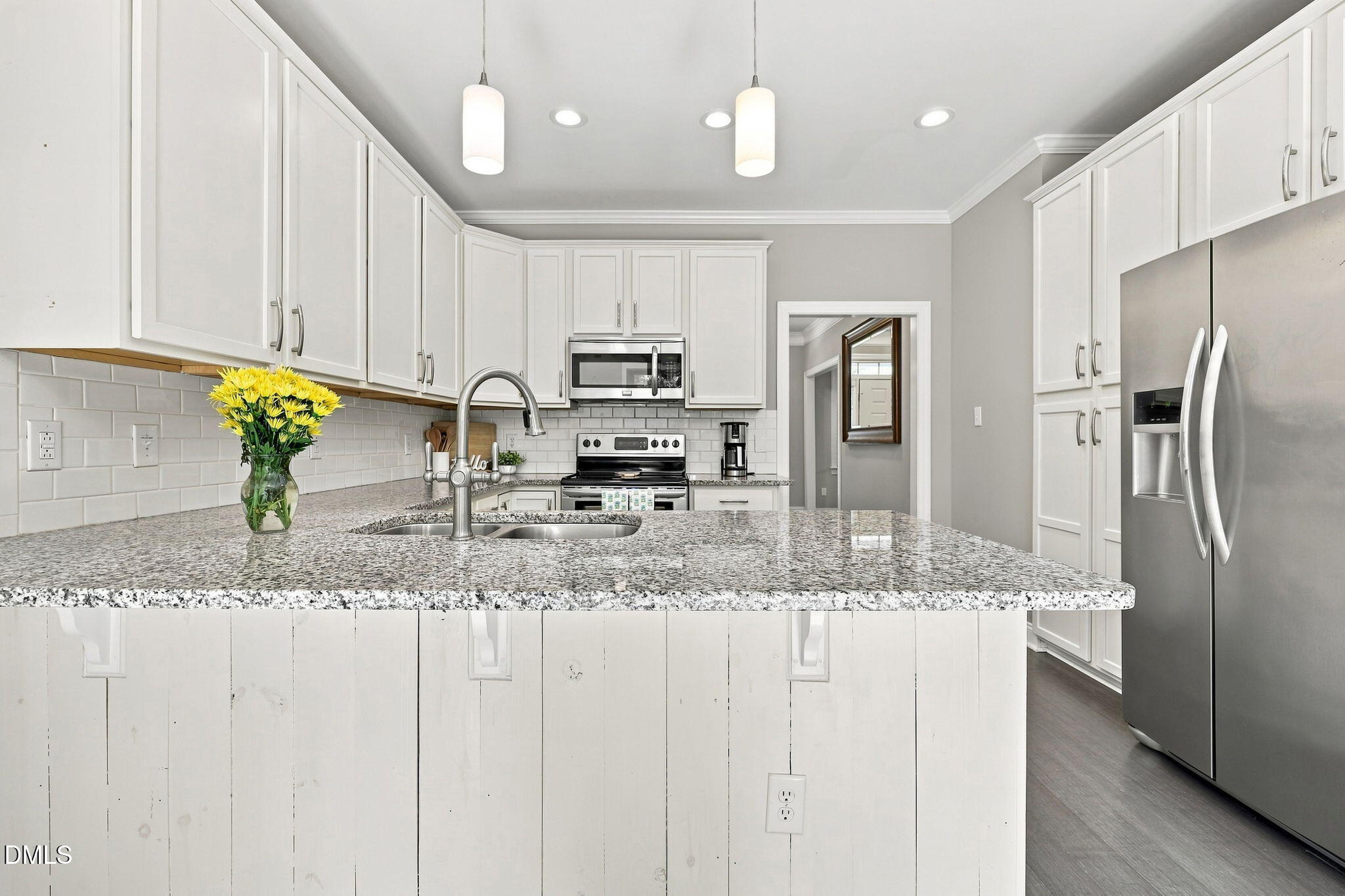 1005 Portico Place Property Photo 13
