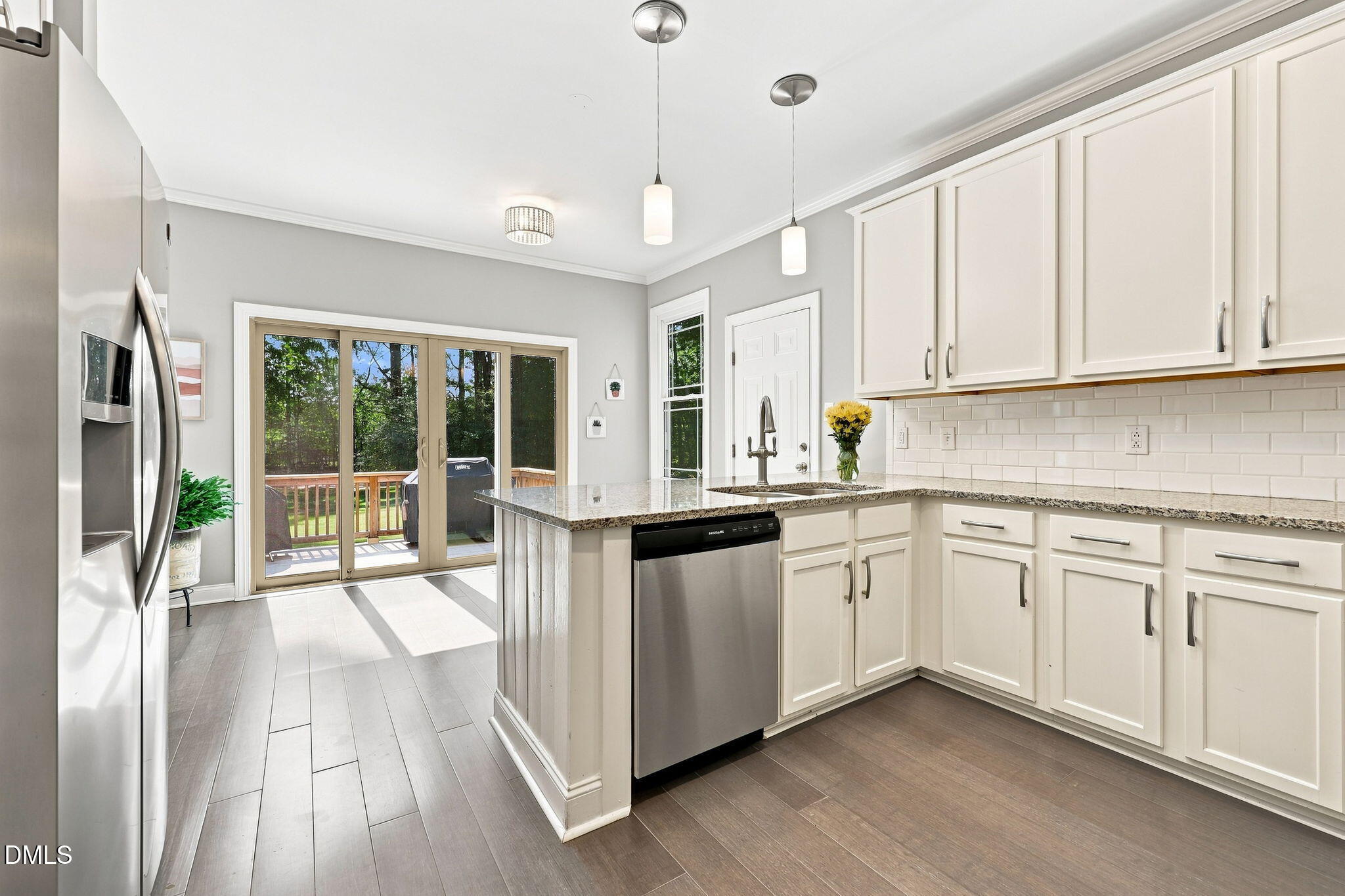 1005 Portico Place Property Photo 16