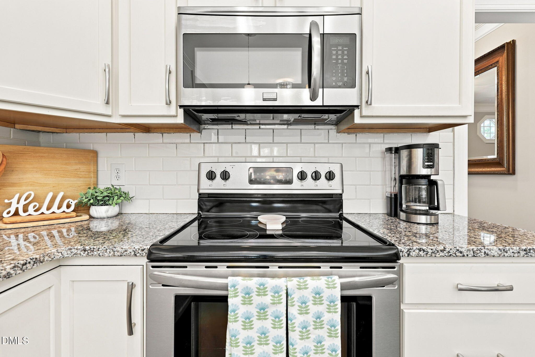 1005 Portico Place Property Photo 18