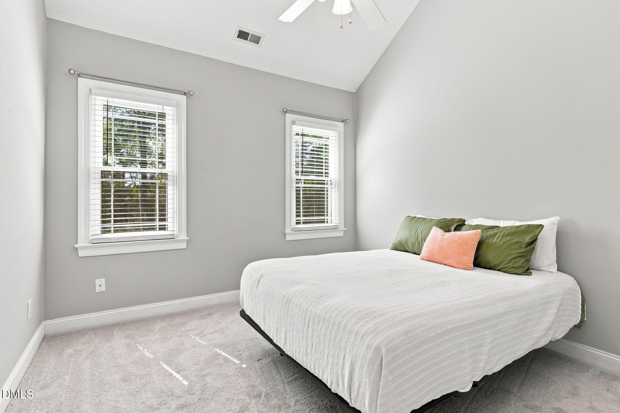 1005 Portico Place Property Photo 28
